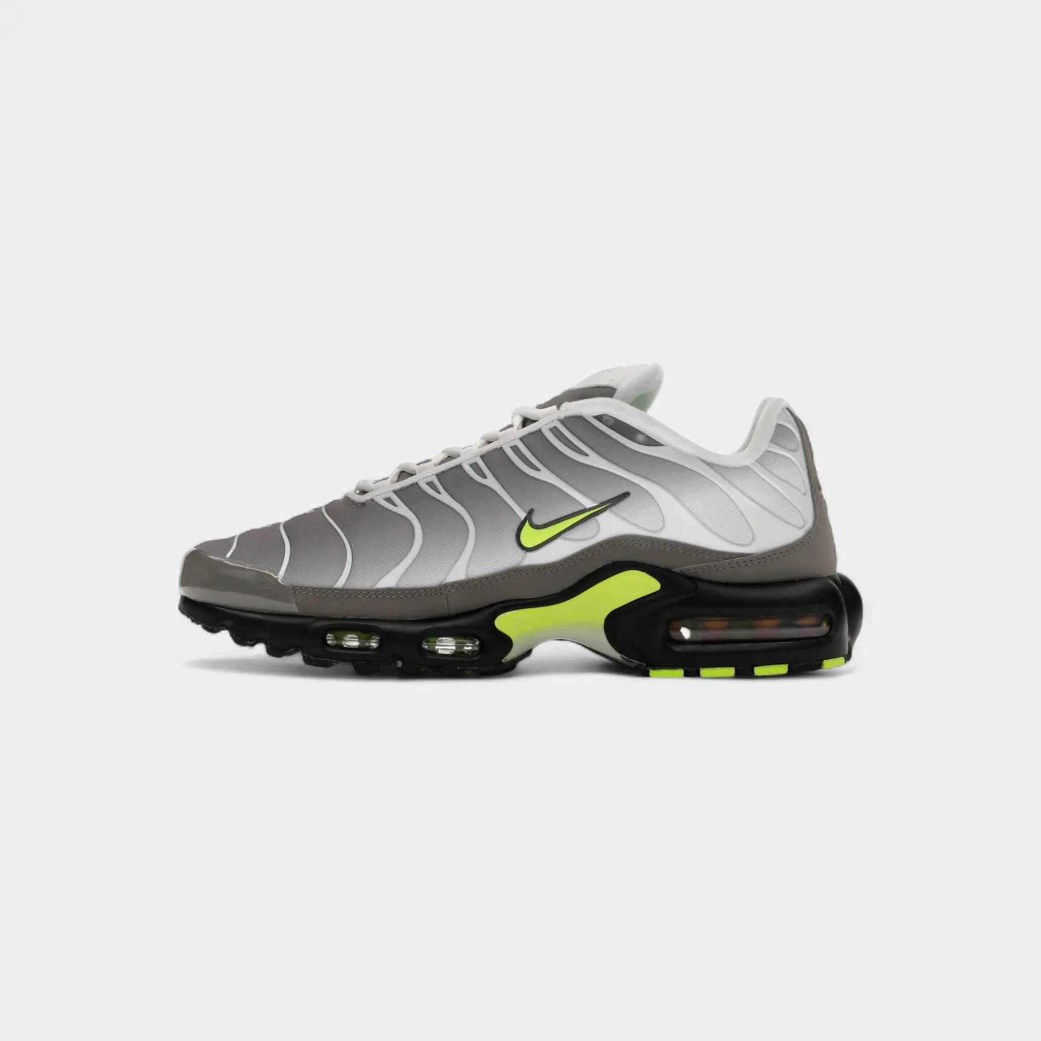 Nike Air Max Plus Neon 4/5