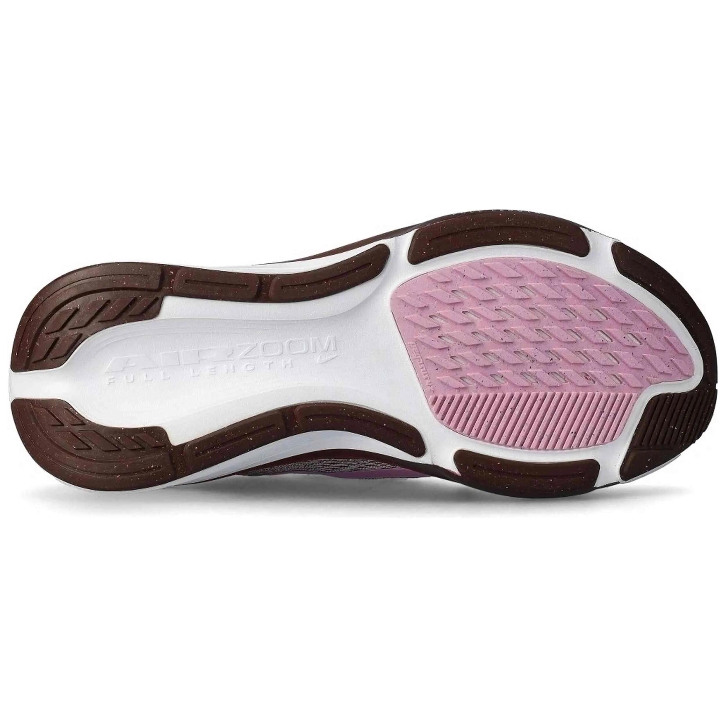 Scarpe Nike modello Air Zoom Pegasus 42 per unisex 4/5