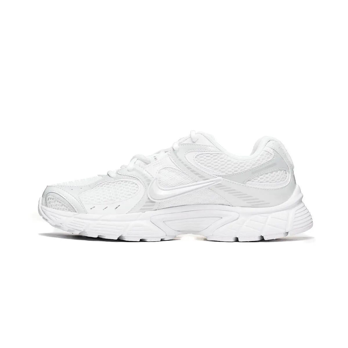 Zapatillas Nike V5 RNR Blanco/Negro/Plata Metálico 3/6