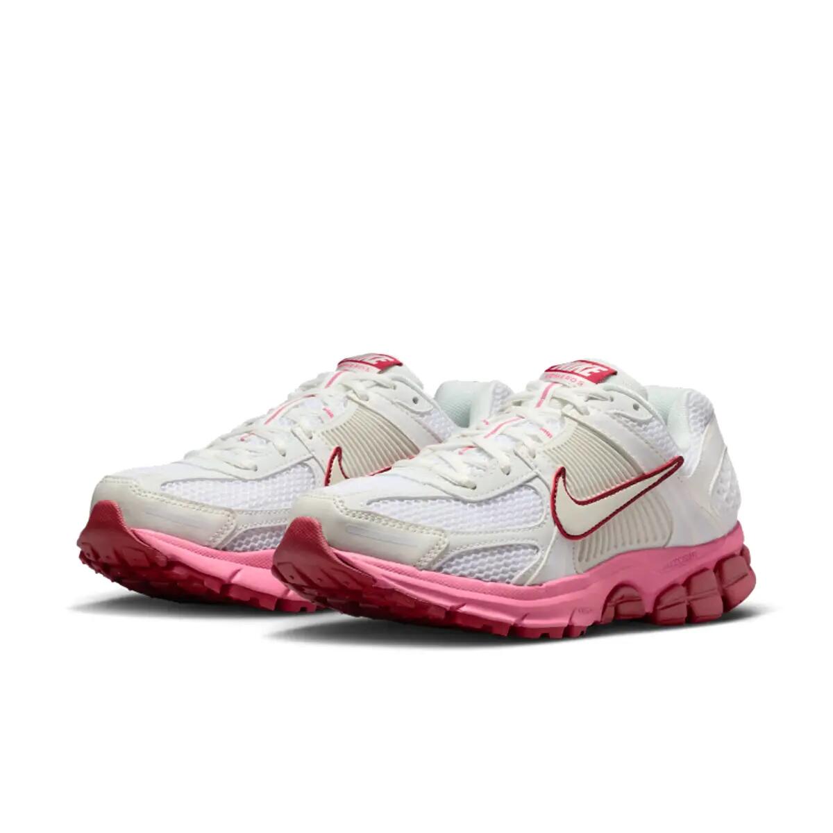 Nike Zoom Vomero 5 Valentines Day (2026) 4/6