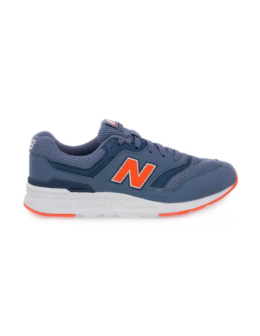 NEW BALANCE picture