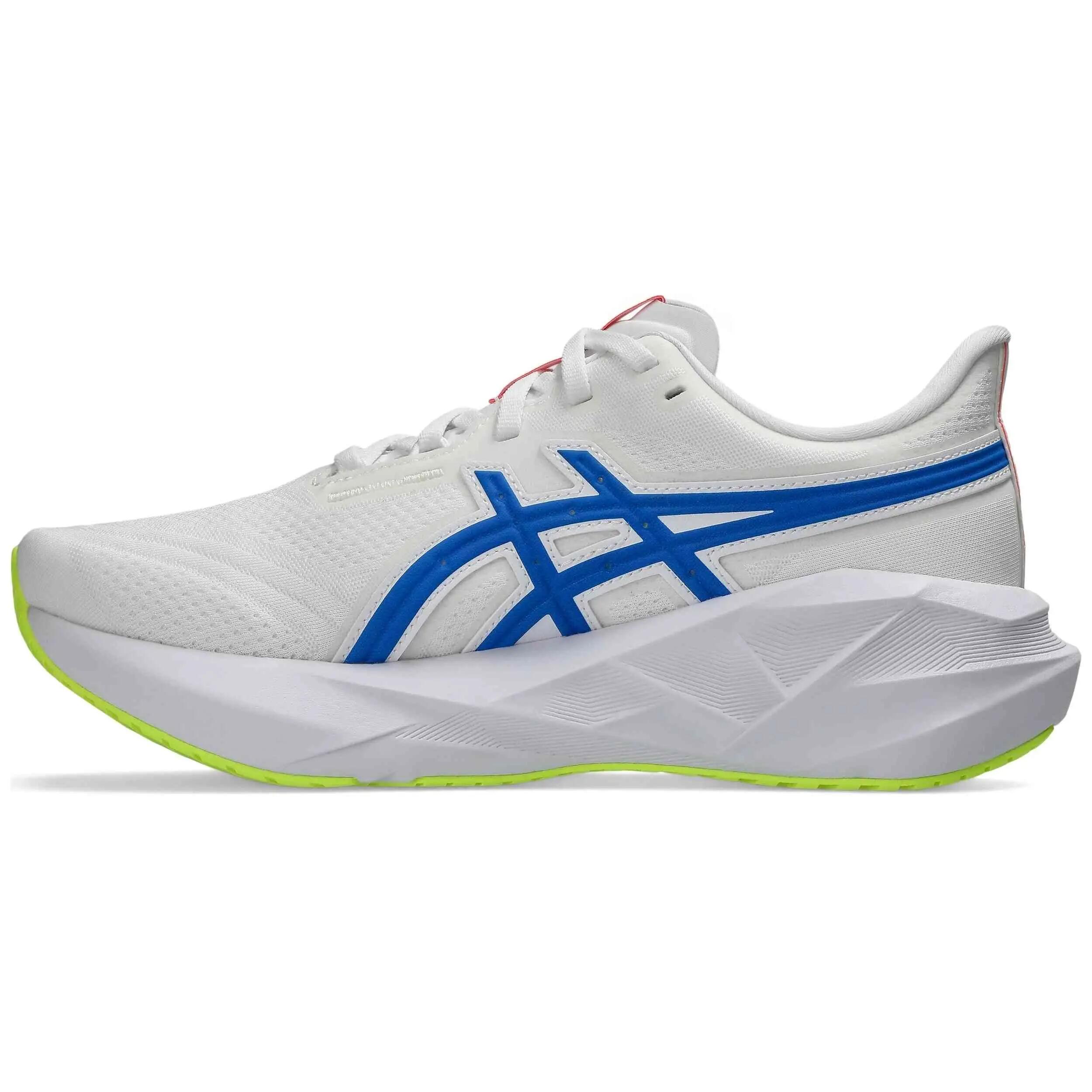 Scarpe da running Asics modello Novablast 5 ATC "White/Tuna Blue" per unisex 4/5