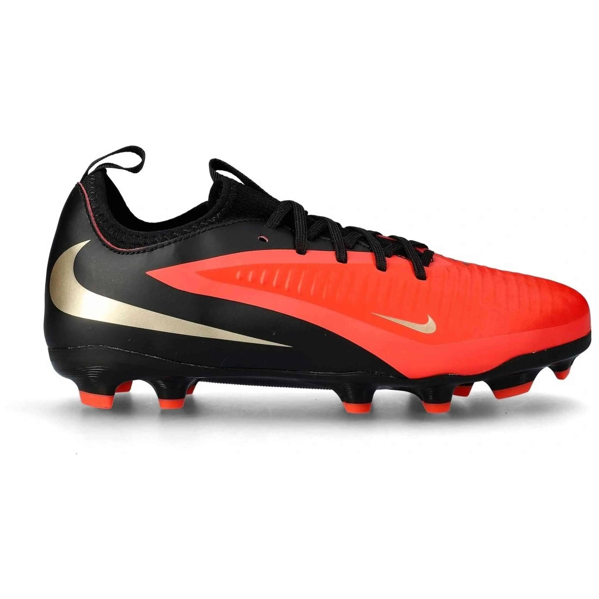 NIKE picture
