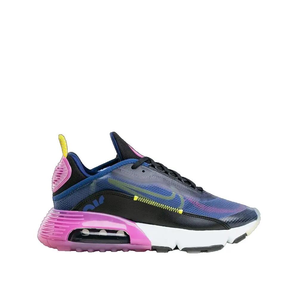 NIKE picture