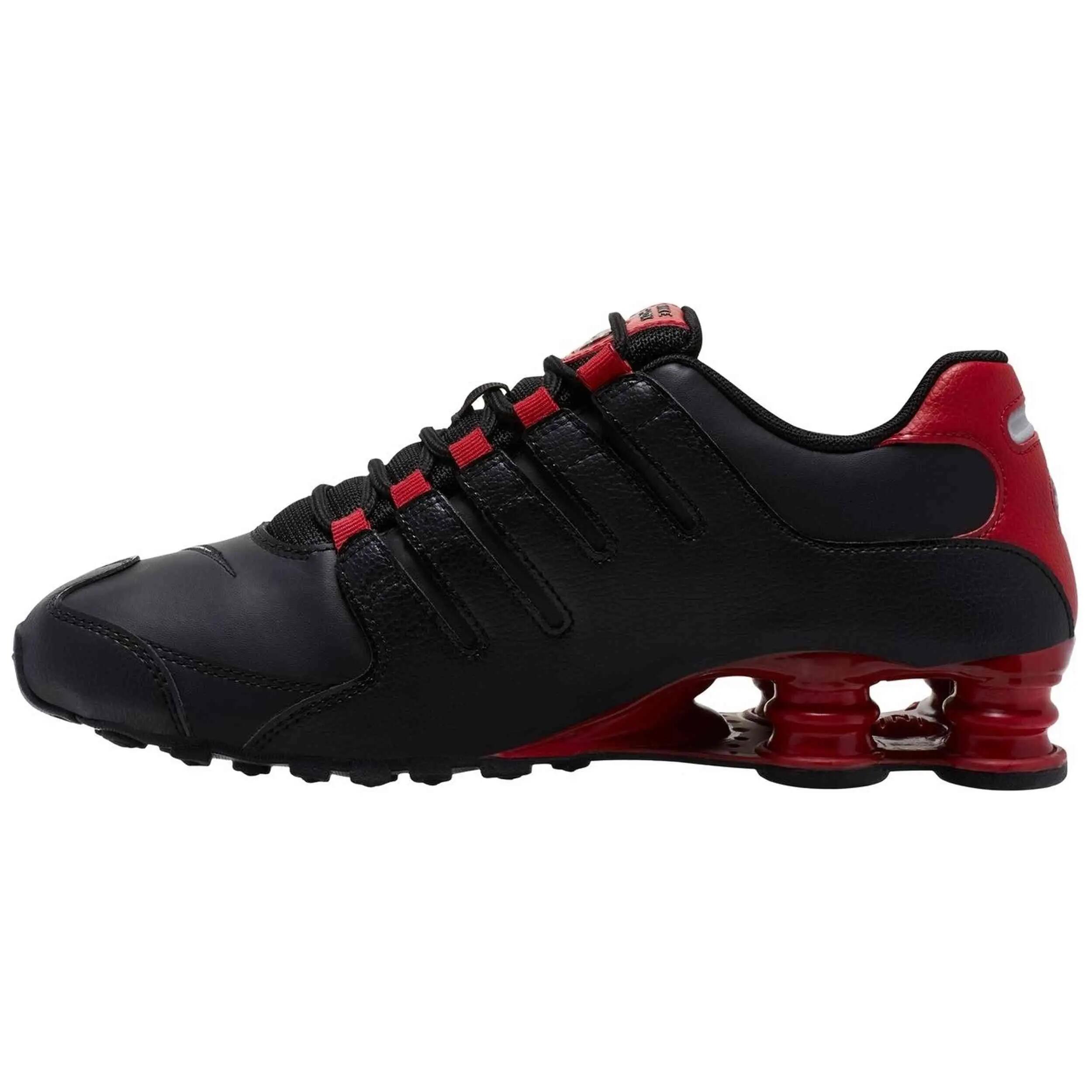 Zapatillas Nike modelo Shox R4 "Negro/Rojo" para hombre 2/3