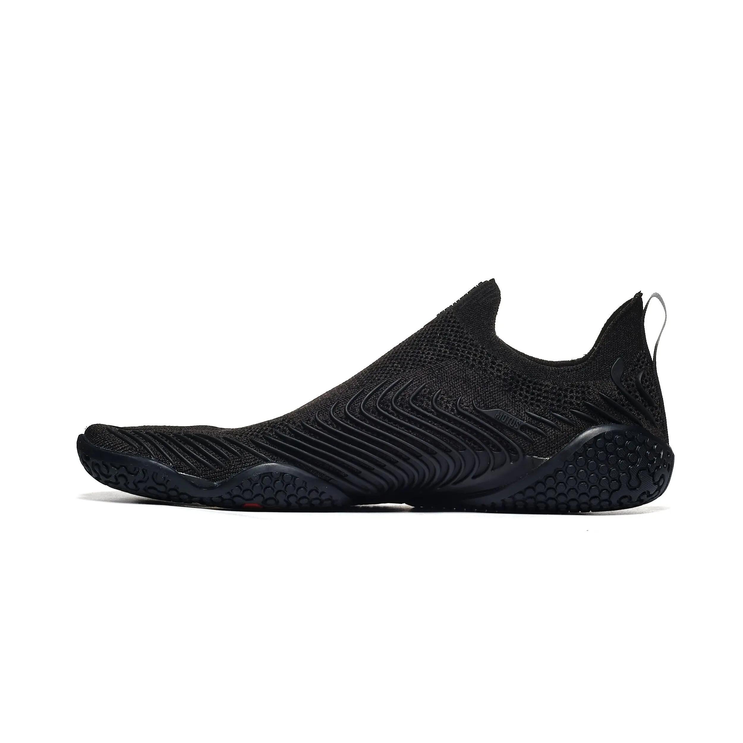 Męskie buty sportowe Vivobarefoot MOTUS FLEX TABI MENS ECLIPSE 309647-01 3/6
