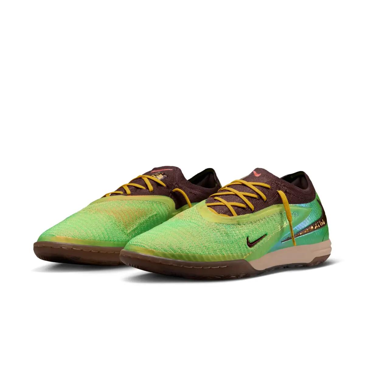 Nike Phantom 6 Low Elite IC SE Travis Scott 3/6