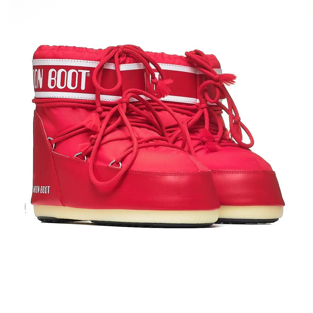 MOON BOOT picture