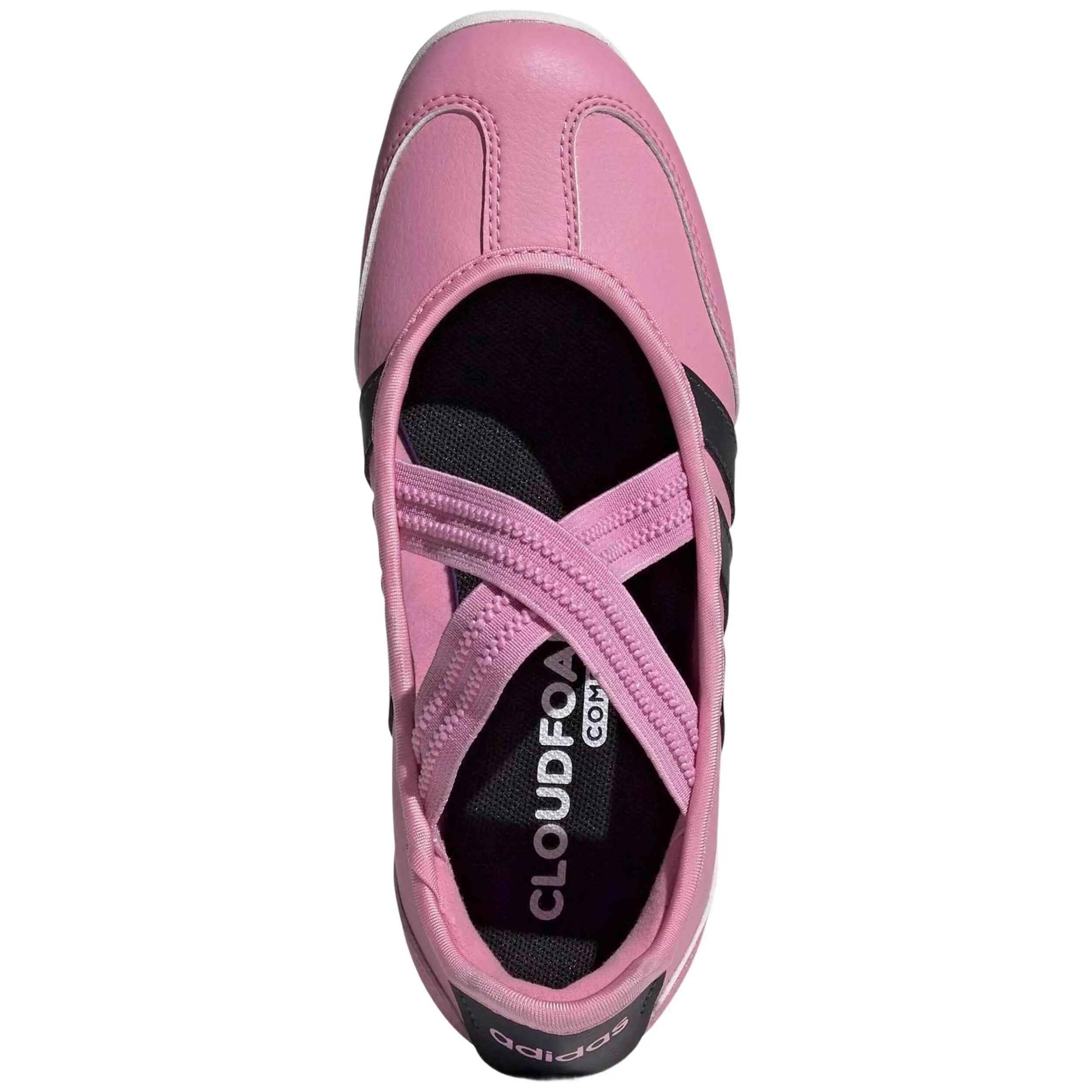 Baskets Adidas modèle Zapatillas adidas Barreda Mary Jane rosa junio pour femmes 4/5