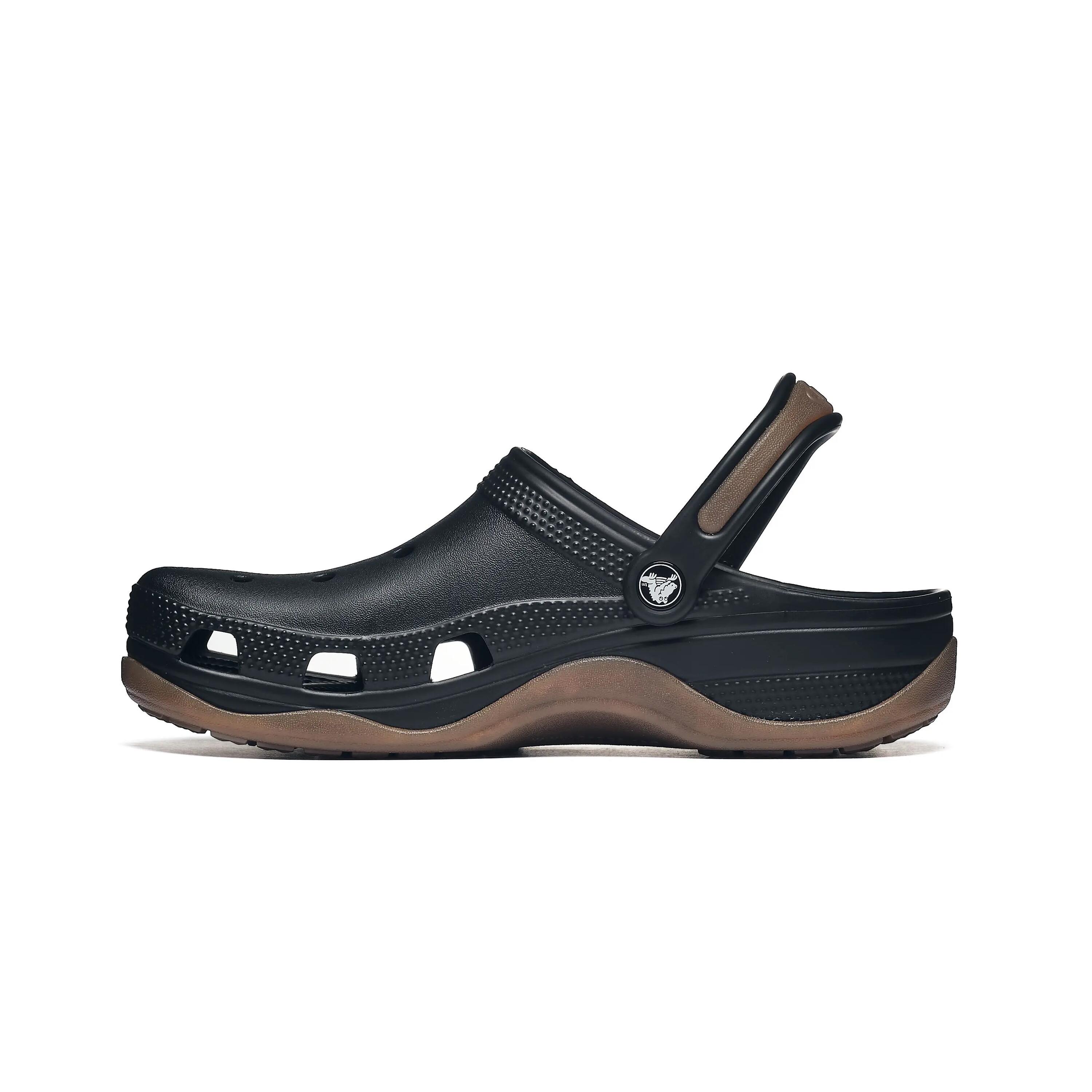 Chodaki Crocs CLASSIC EVO GUM CLOG 214361-0WS 3/6
