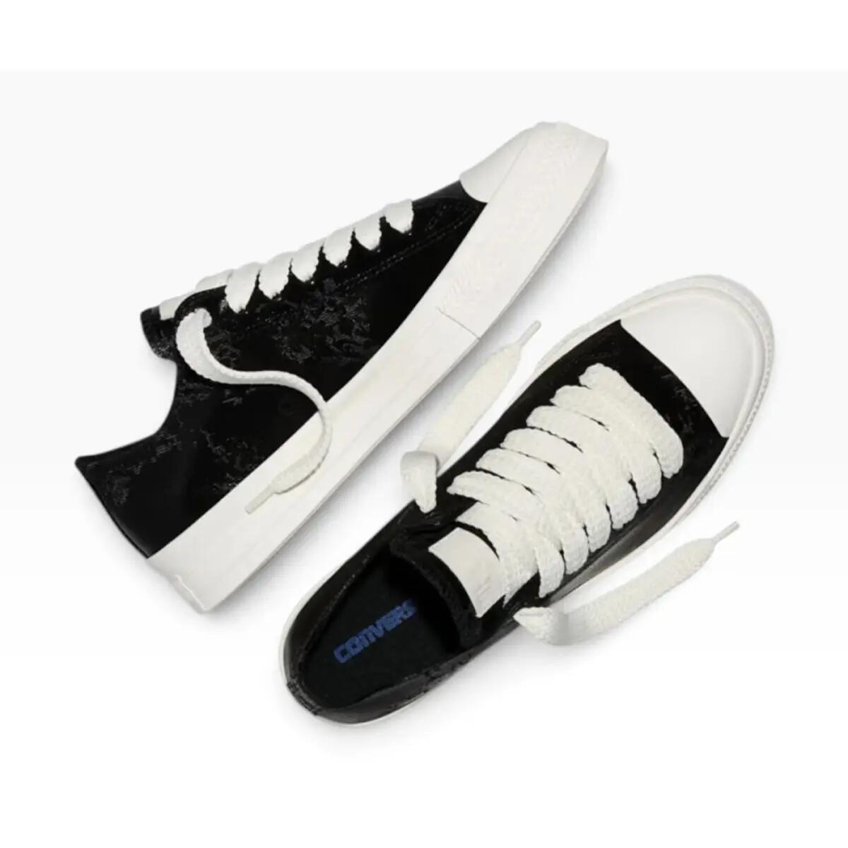 Converse Chuck Taylor All Star Throwback Low Waxed Denim Black 3/4