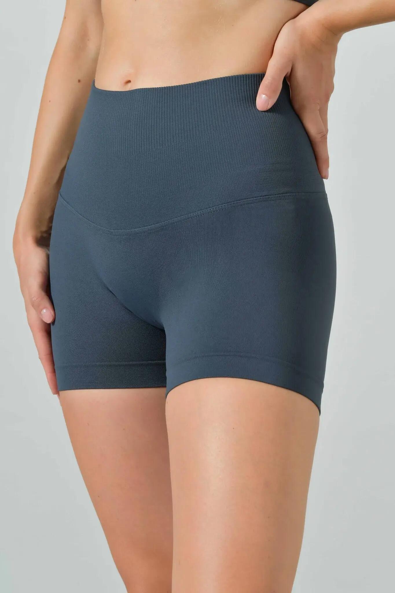 Dámské legíny Omm Yoga by Risalti Sculpt s vysokým pasem a push-up vzorem 4/5