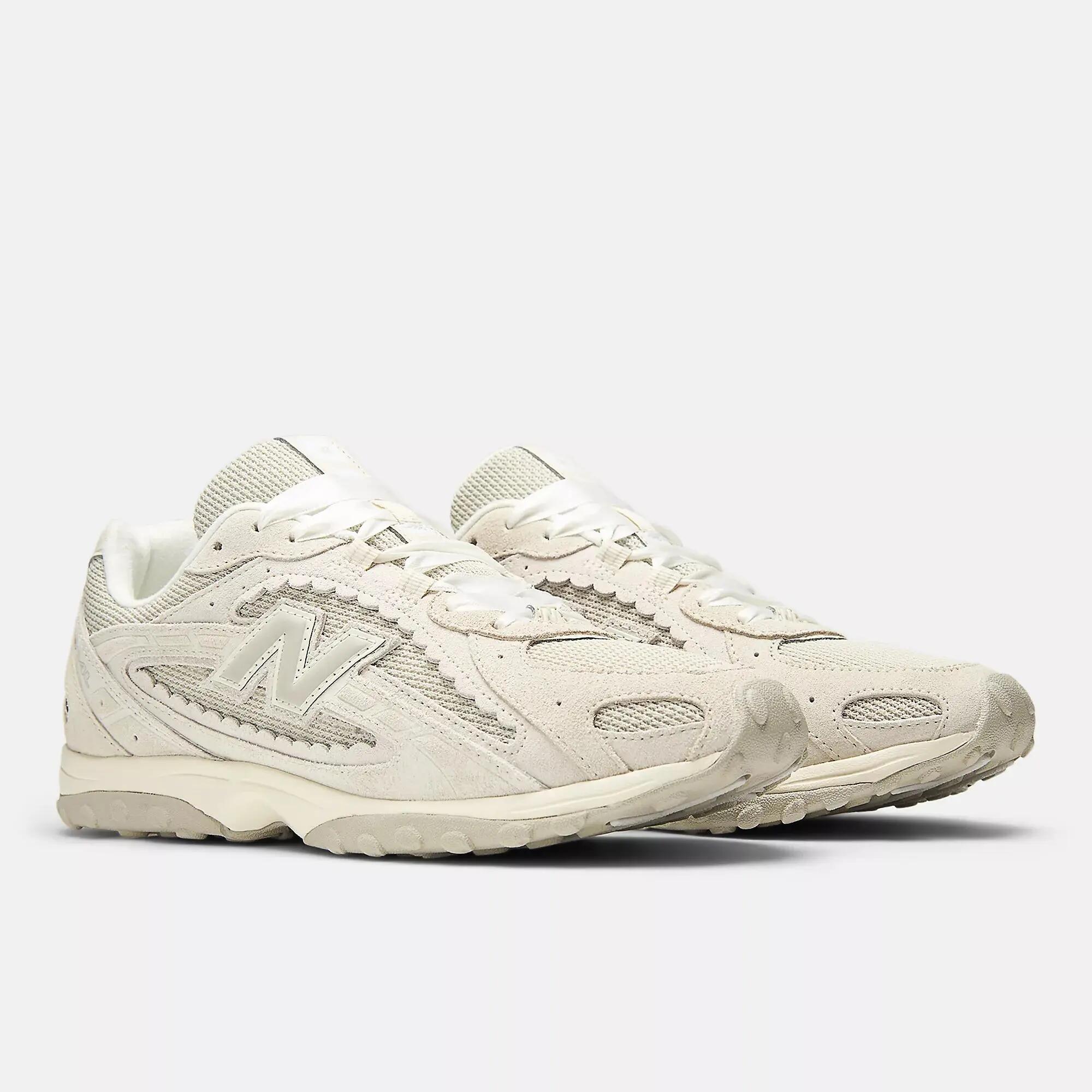 Unisex Sneaker 204L Sea Salt 4/7