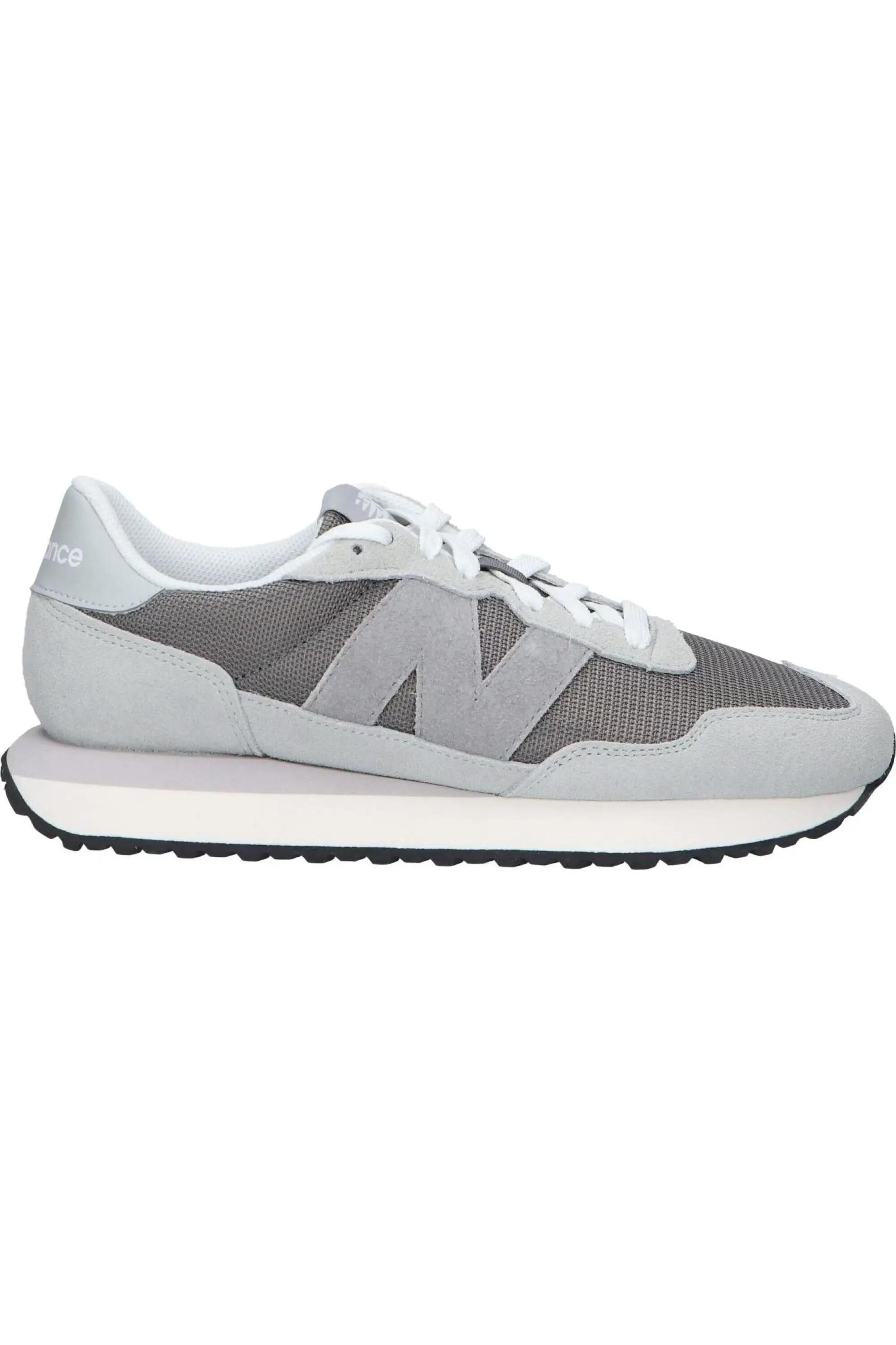 NEW BALANCE picture