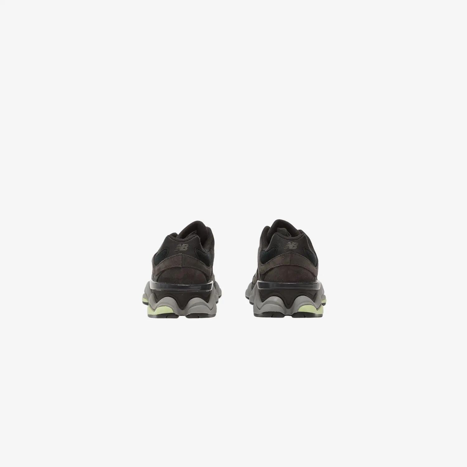 New Balance 9060 Grigio Cement Dry Lime Uomo U90602P8 GREY 4/5
