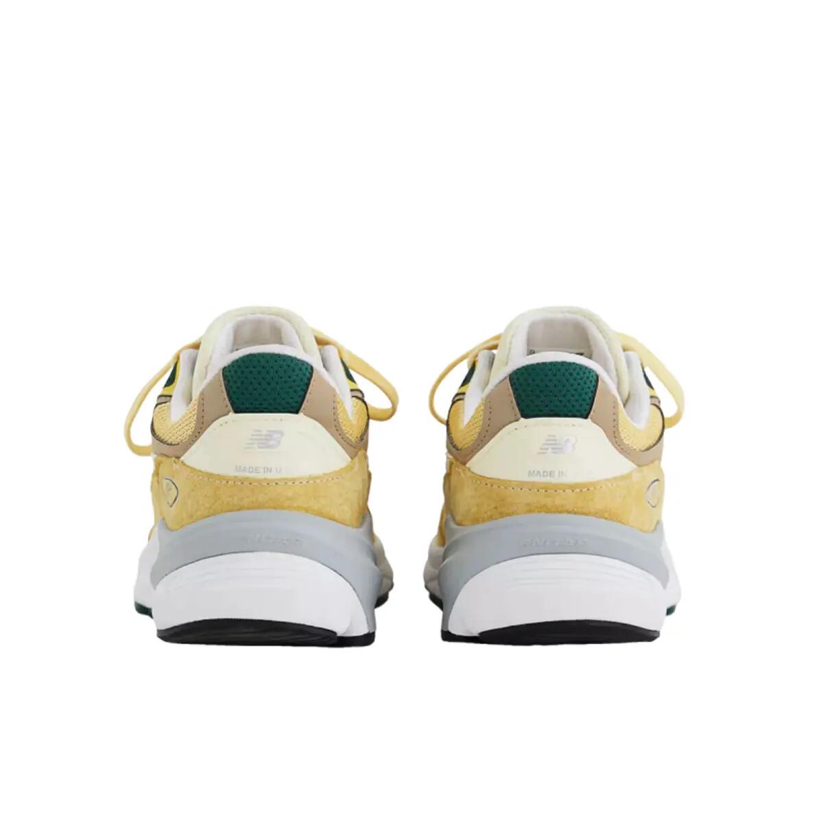 New Balance 990v4 MiUSA Macadamia Nut 5/6