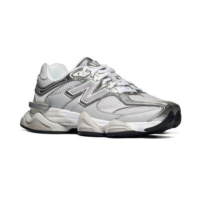 Scarpe New Balance 9060 Grigie