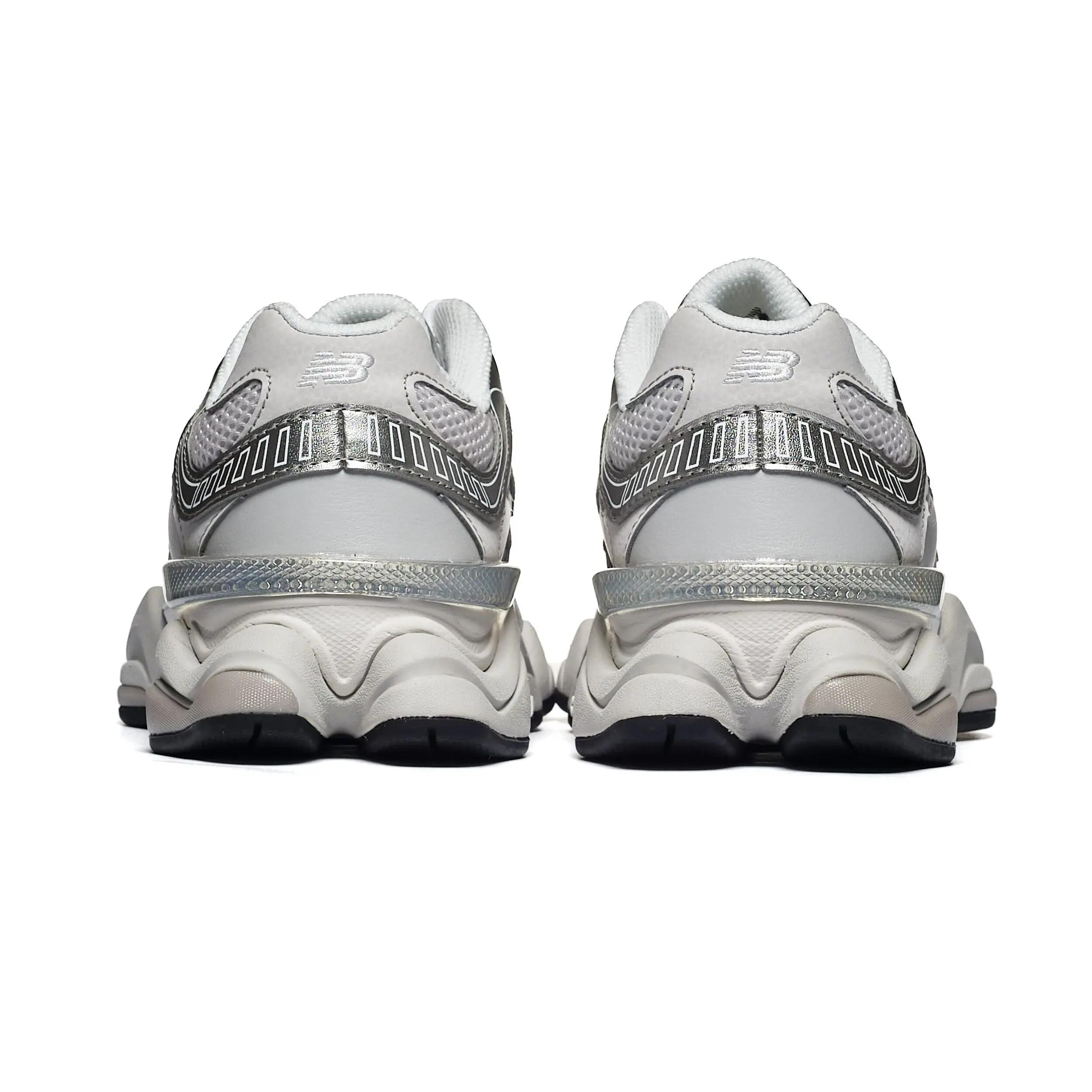 New Balance 9060 Shoes in Grey 6/7