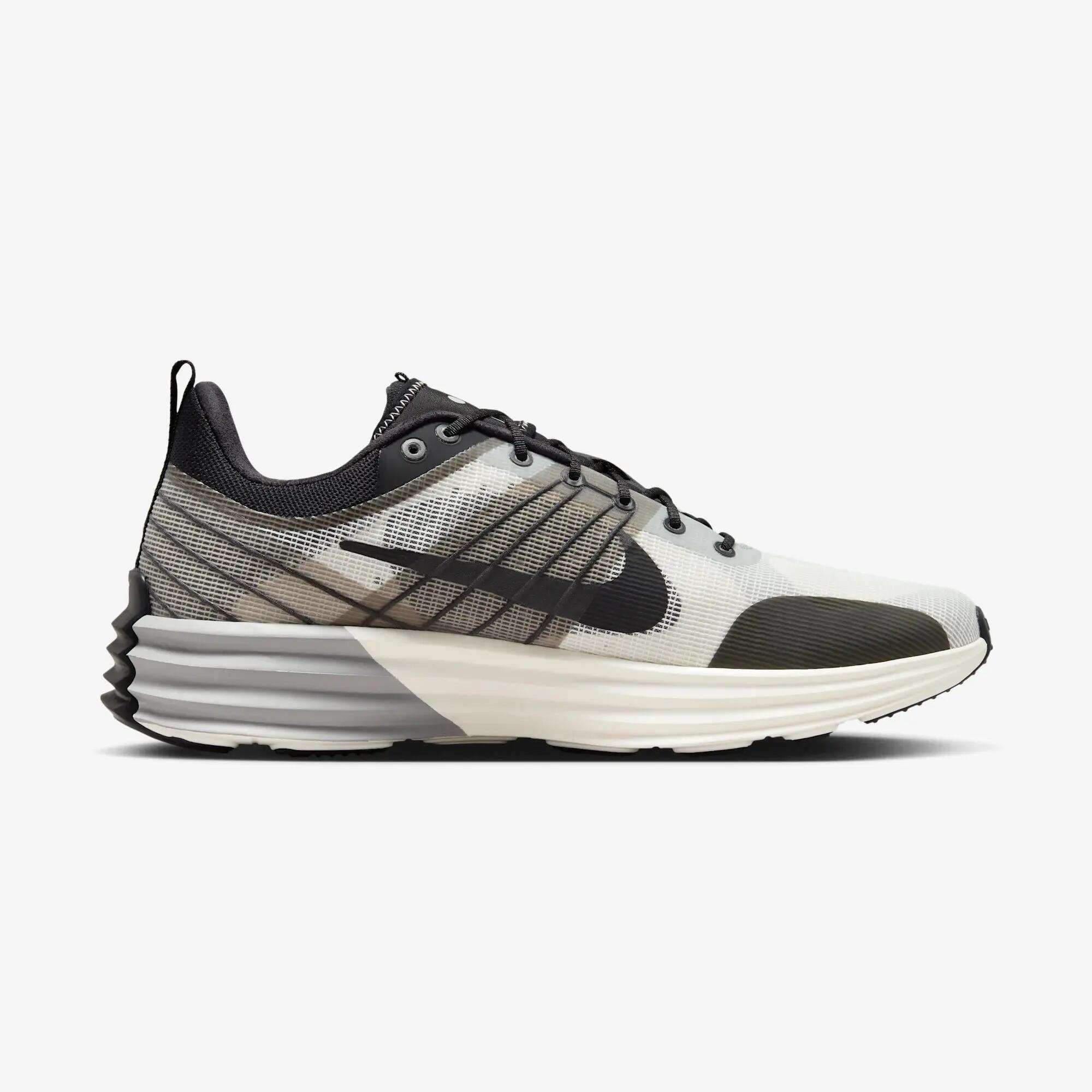 Nike Lunar Roam Summit White Black 3/5
