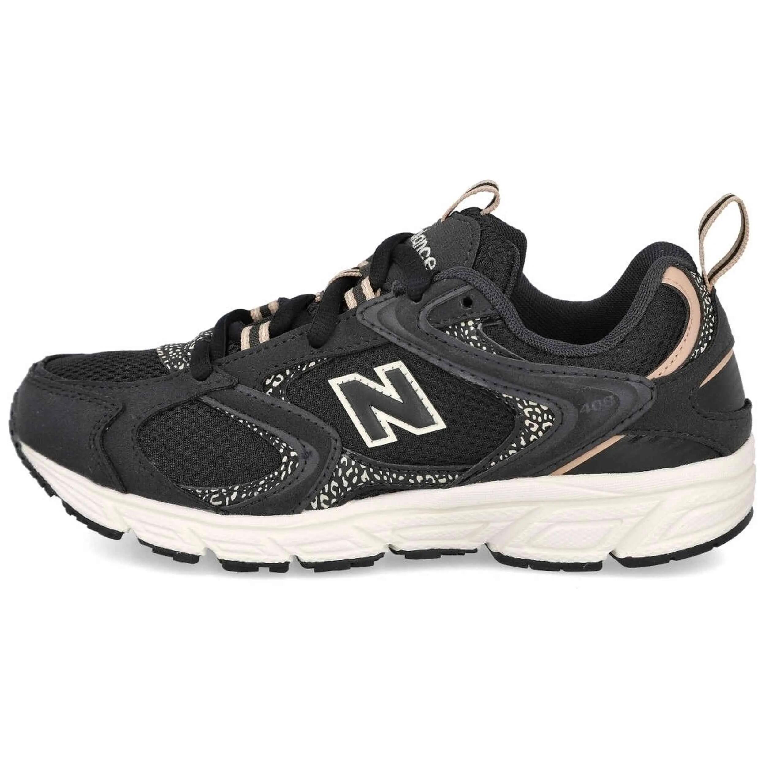 NEW BALANCE picture
