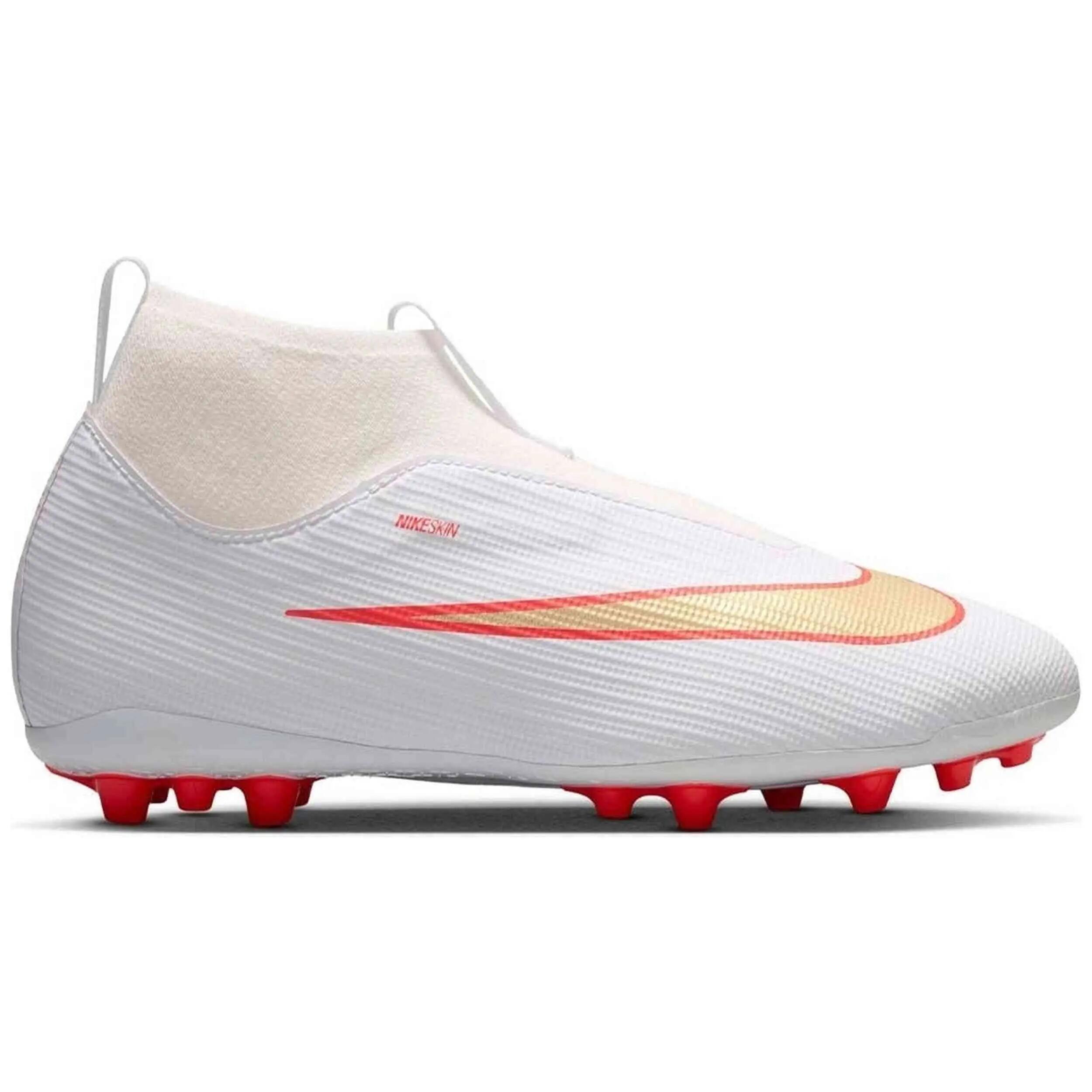 NIKE picture