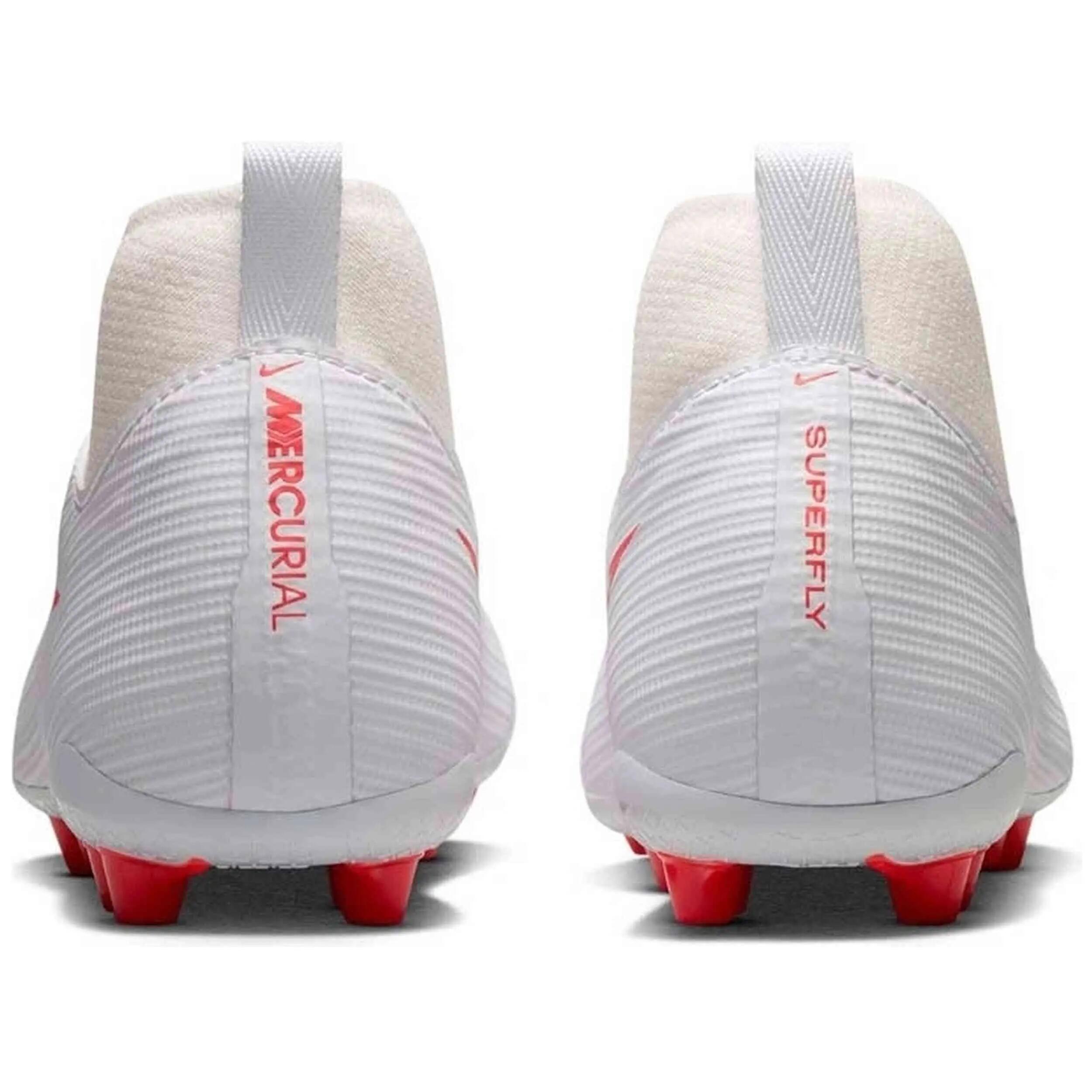 Chuteiras Nike modelo Jr. Mercurial Superfly 11 Academy para crianças unissex 5/5