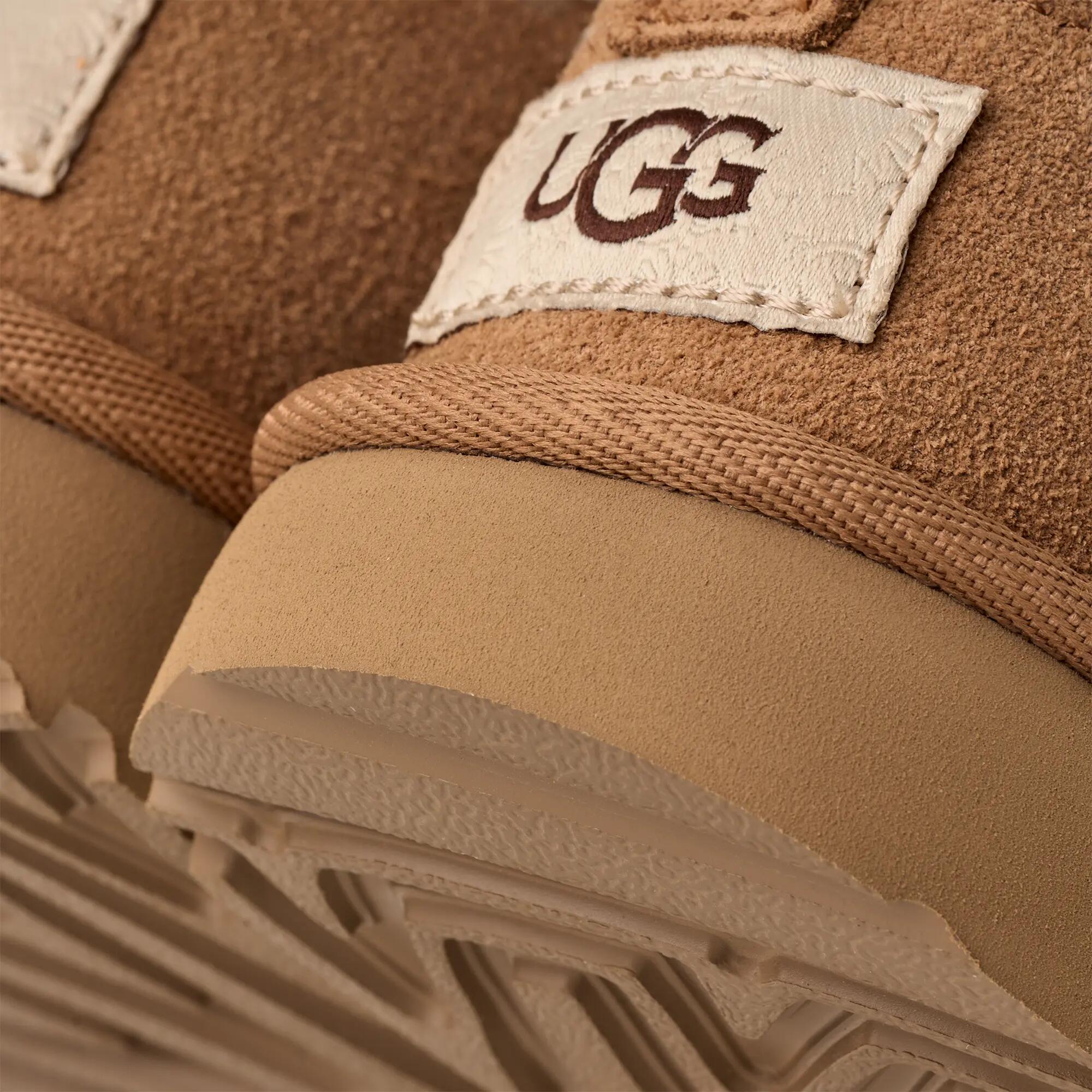 UGG Classic Micro Slipper - Papucă de interior pentru copii, culoare Castan 5/5