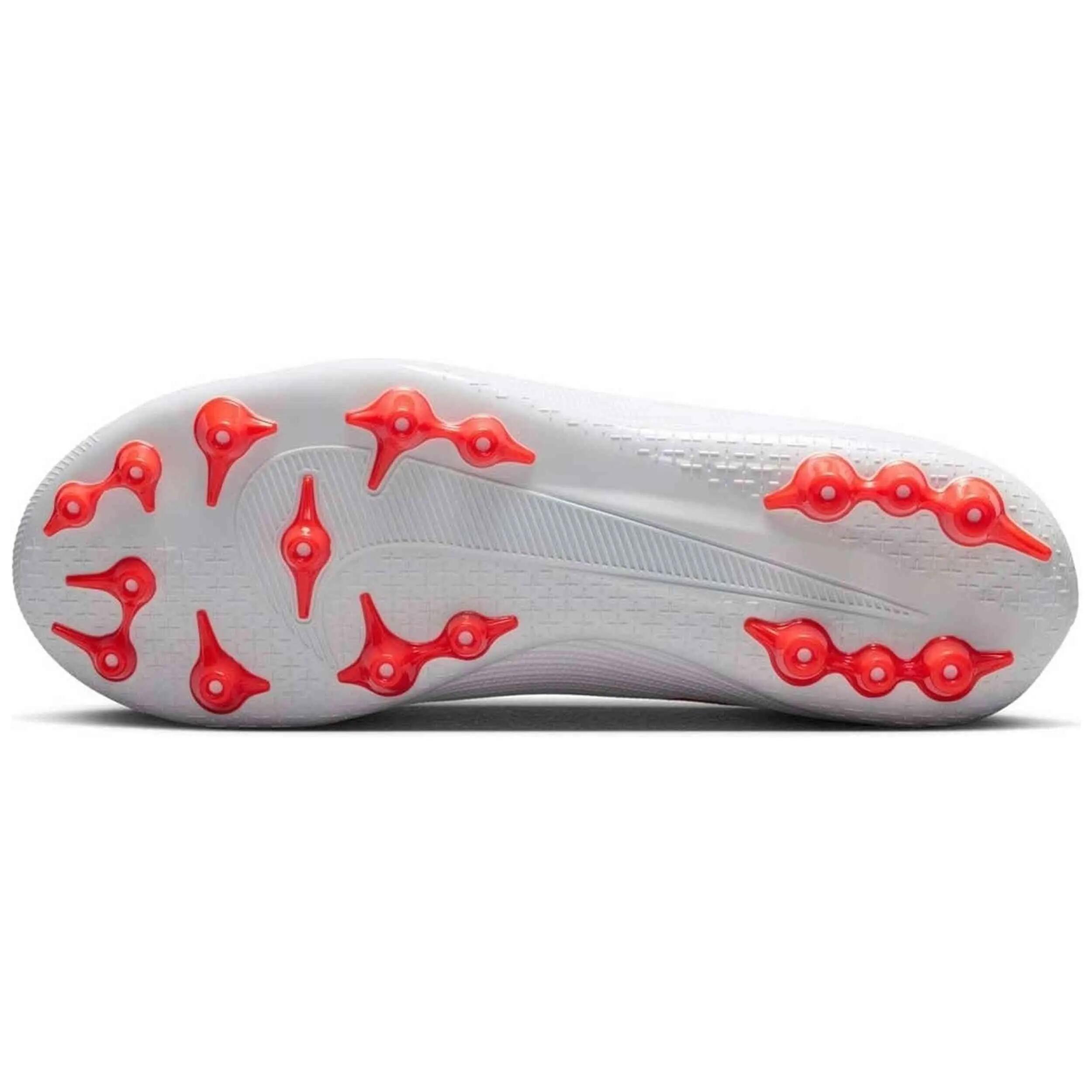 Chuteiras Nike modelo Jr. Mercurial Superfly 11 Academy para crianças unissex 4/5