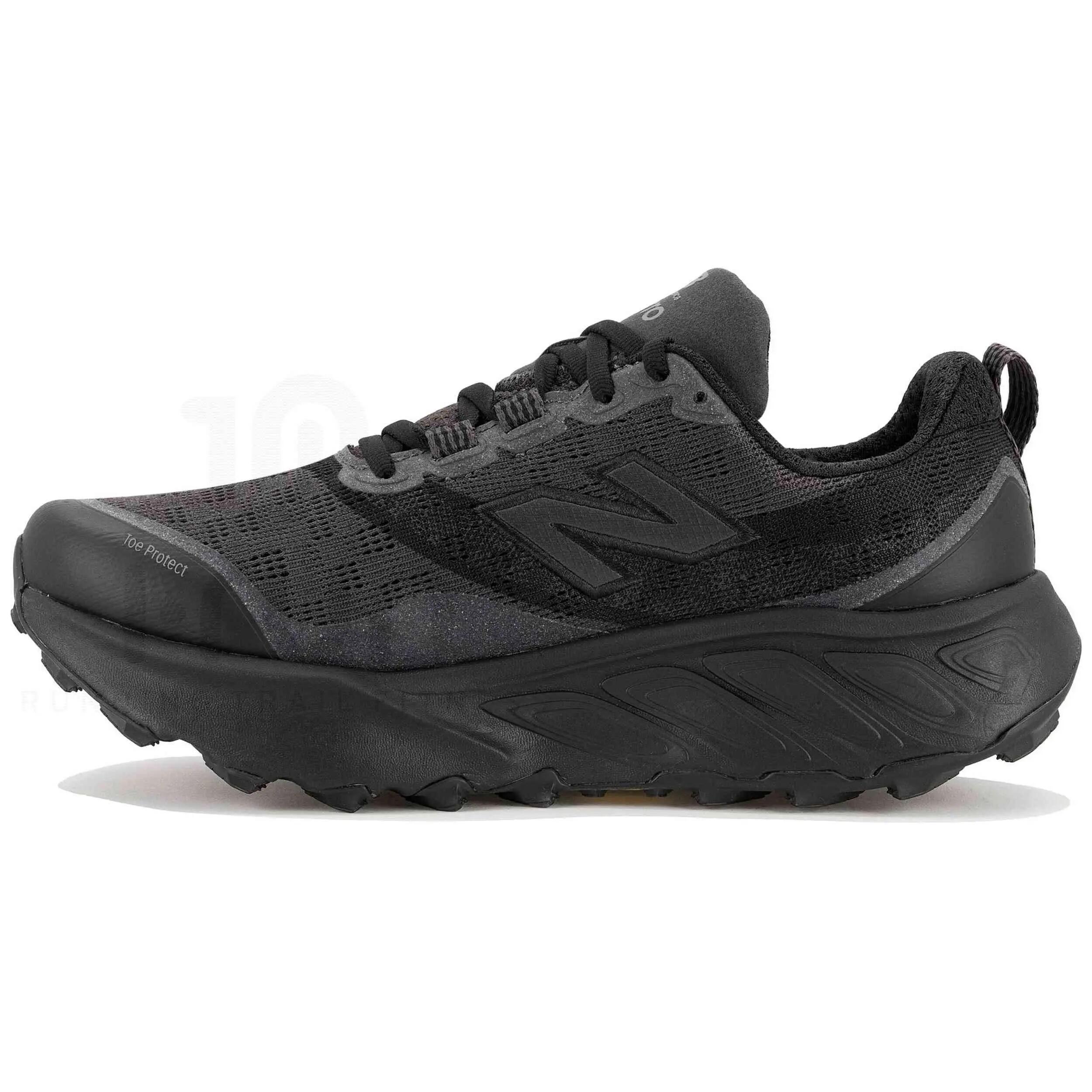 NEW BALANCE picture