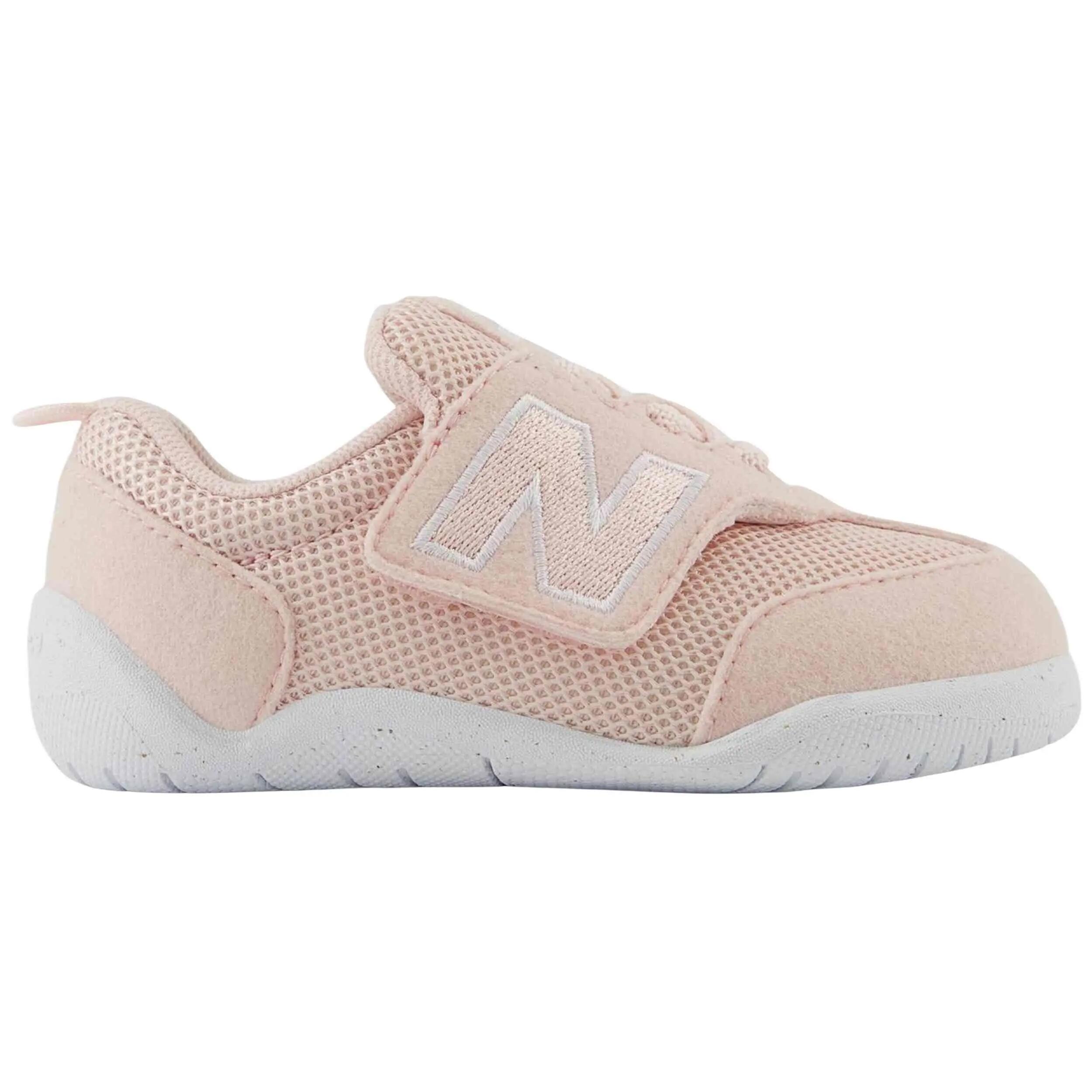 NEW BALANCE picture