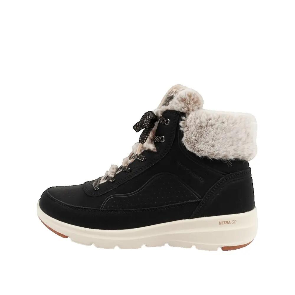 SKECHERS picture