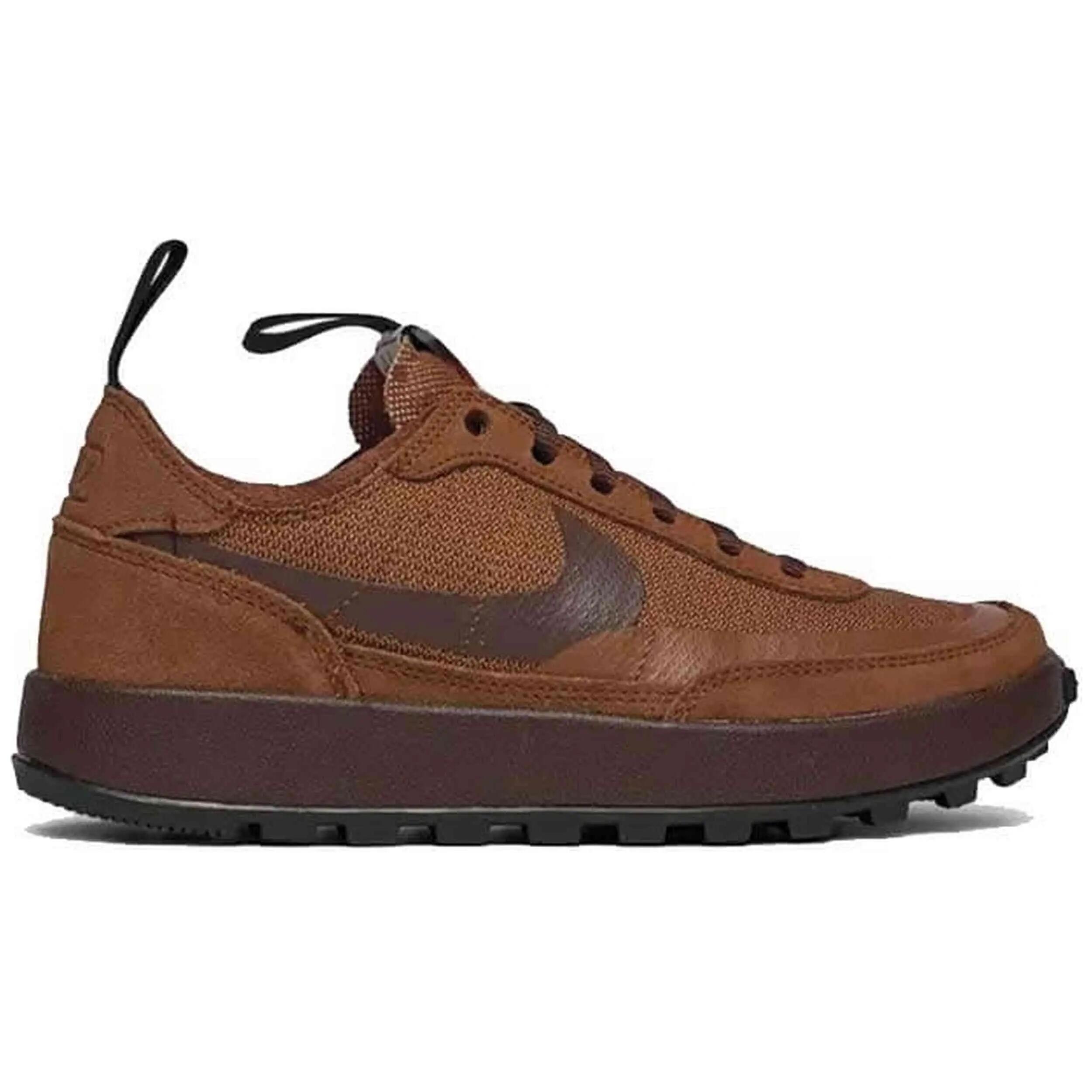 Zapatillas Nike modelo NikeCraft x Tom Sachs General Purpose W para mujer 1/4