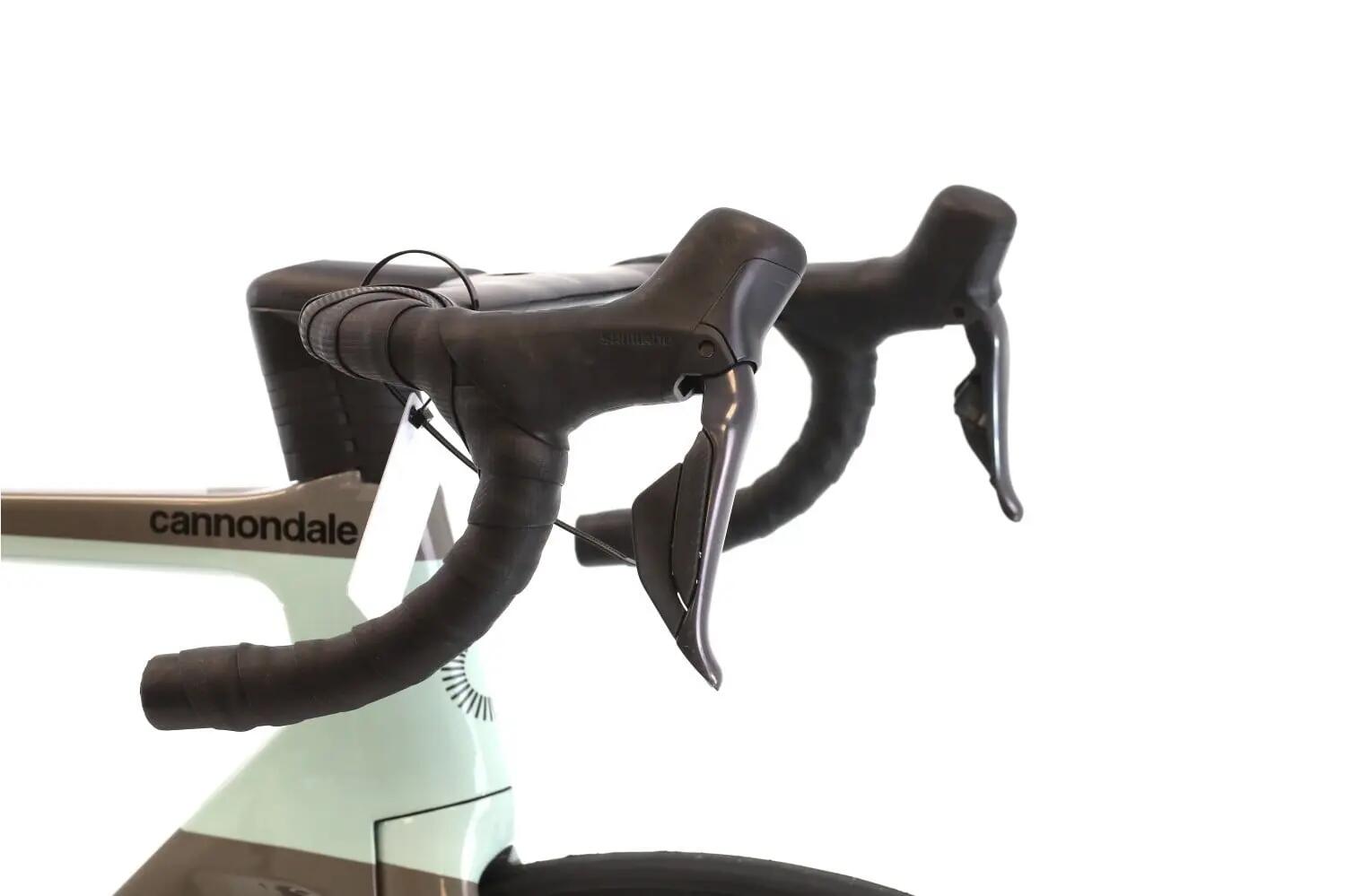 Tweedehands racefiets ·  SystemSix Carbon Di2 12V · Zeer goede toestand 6/8