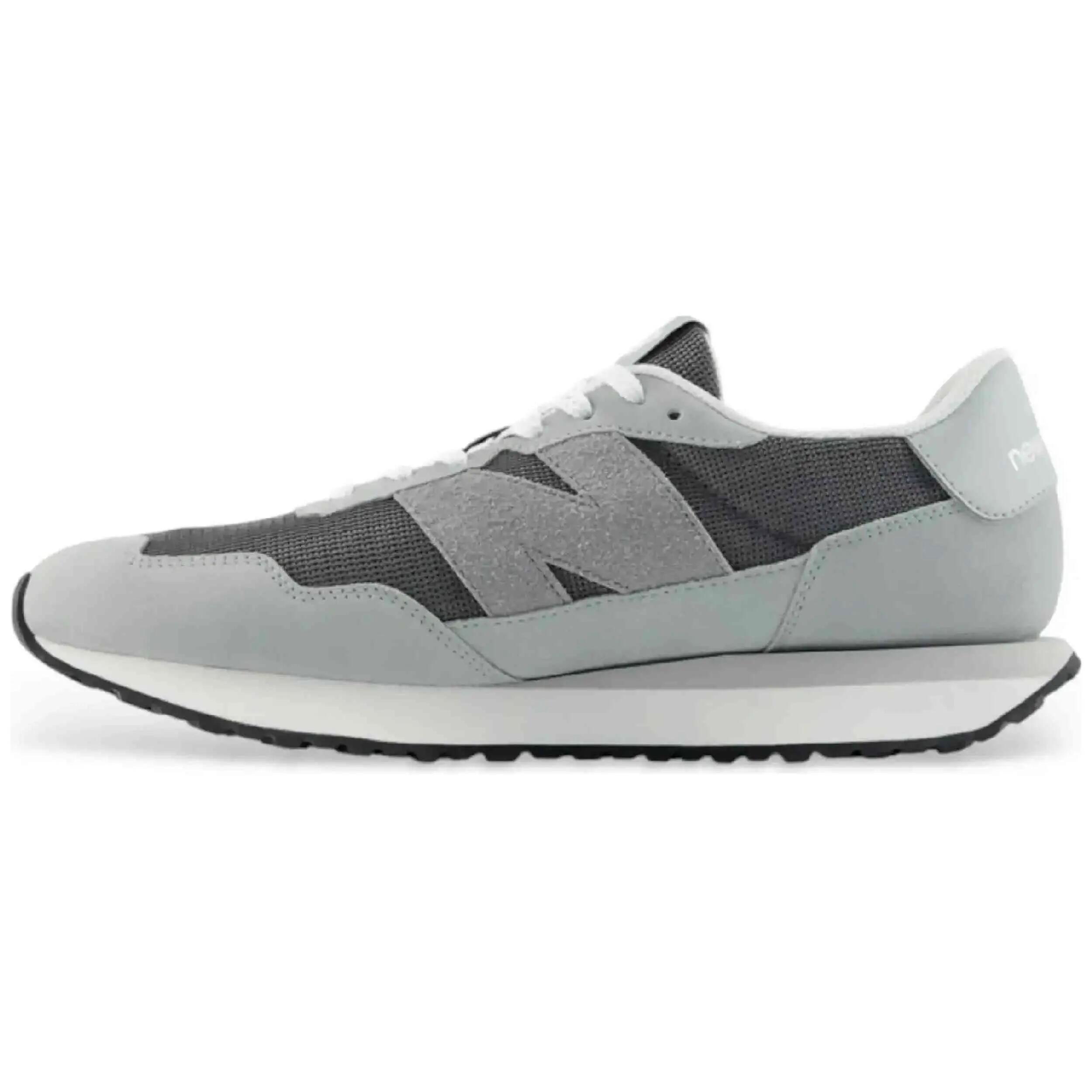 Schoen New Balance model M2373IT voor mannen 2/5