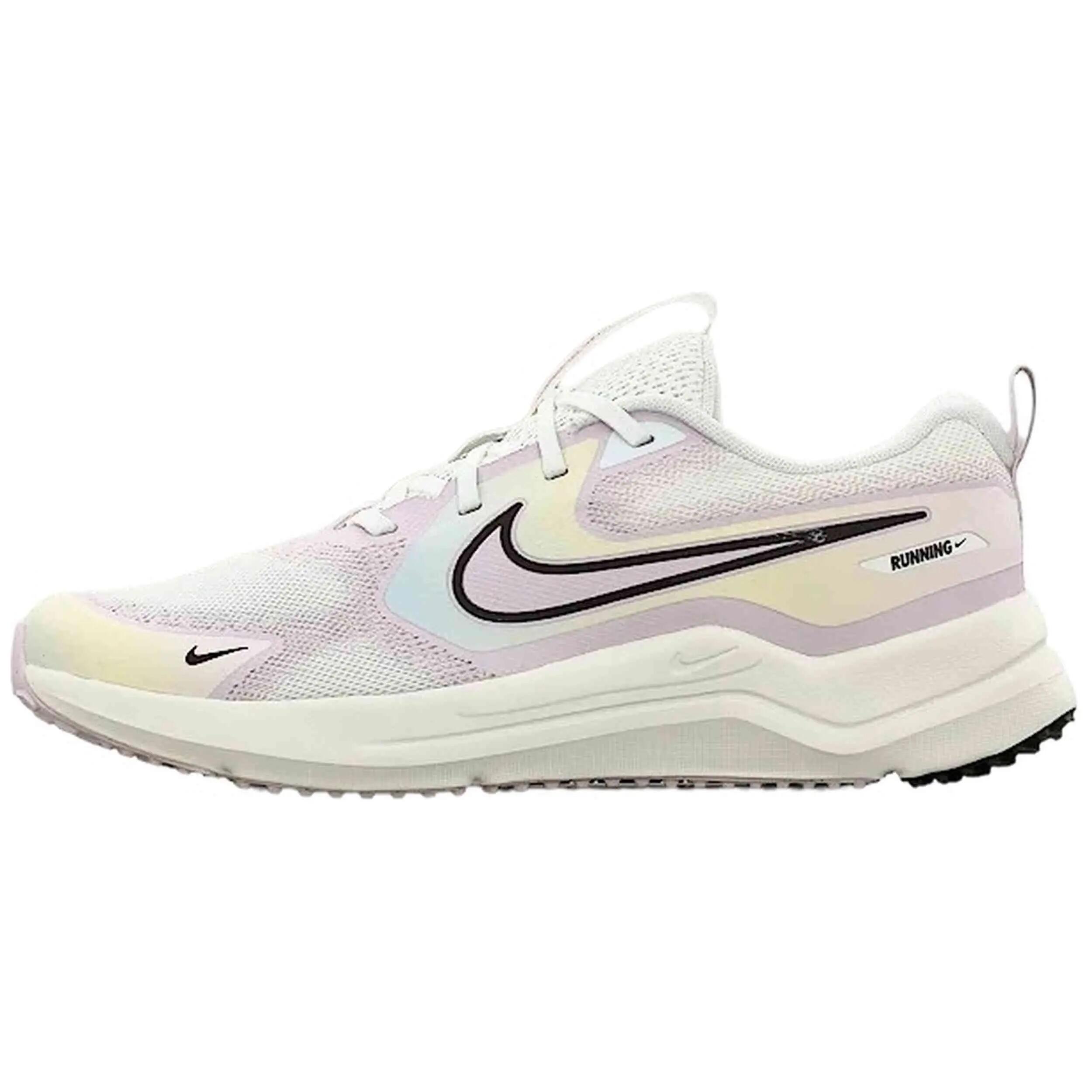 NIKE picture