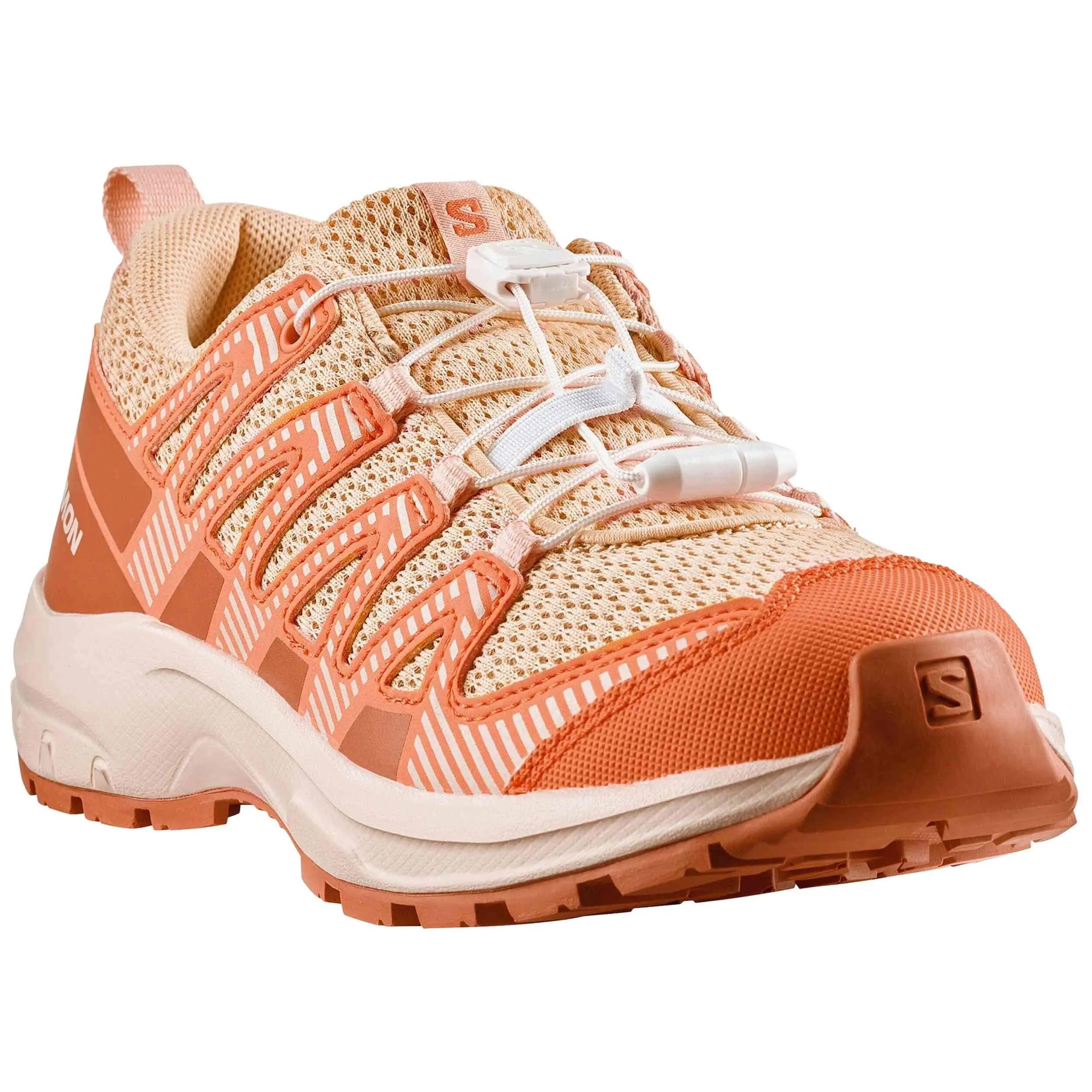 Wandelschoenen Salomon model XA Pro "Almond Cream/Nectarine/ voor unisex jongens 3/5