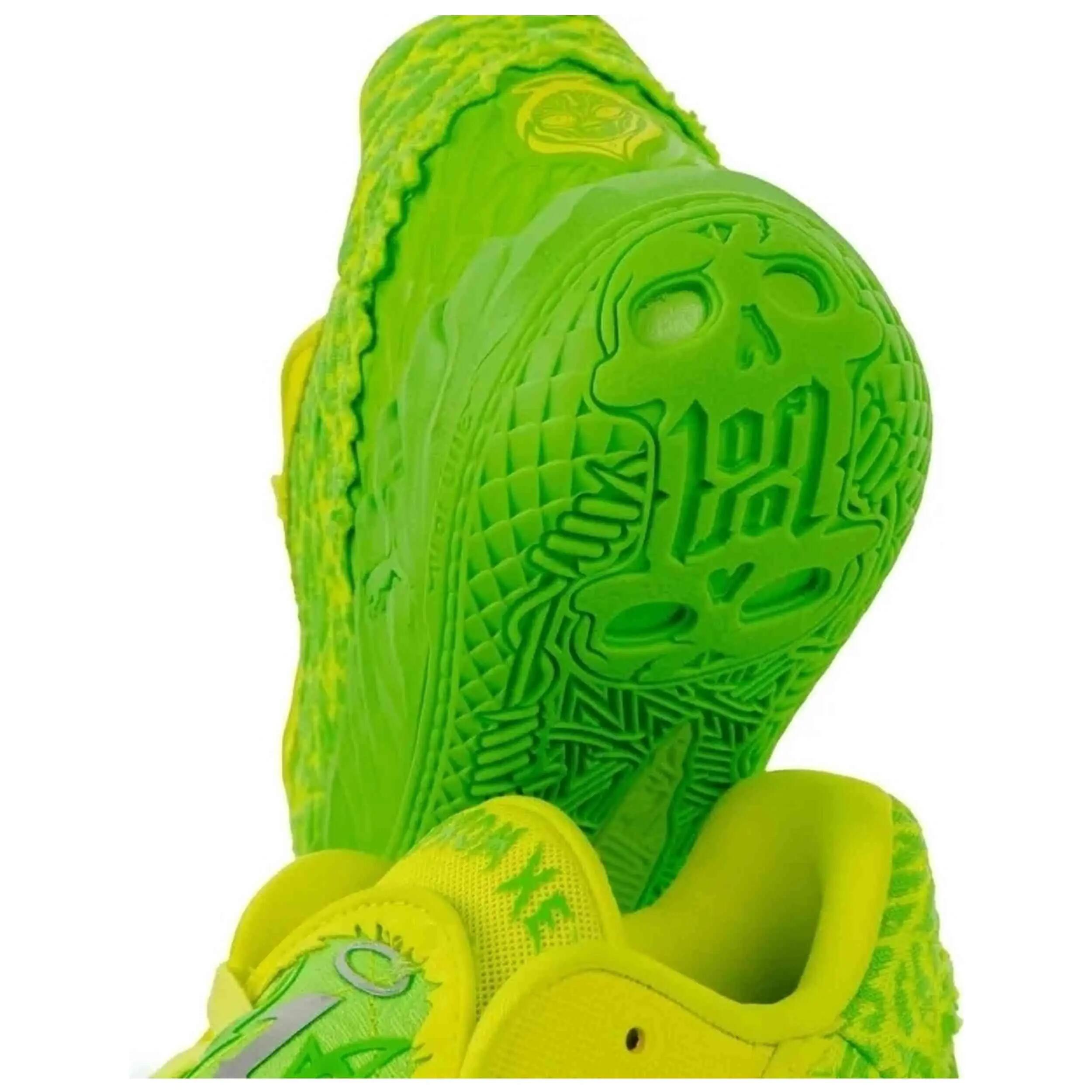 Schoen Puma model 312805-01 voor unisex 3/5