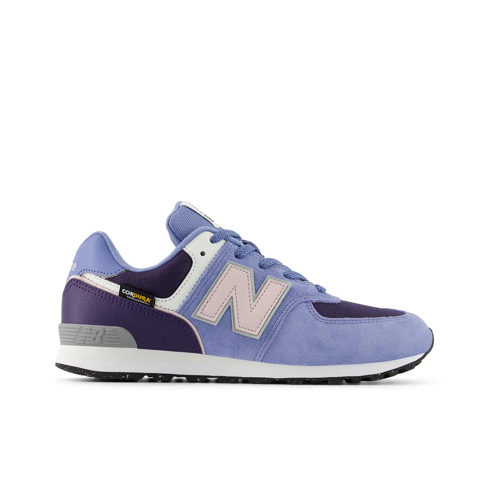NEW BALANCE picture