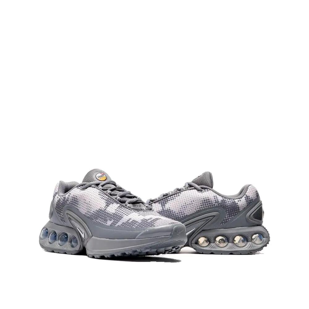 Nike Air Max DN Graue Schuhe 2/6