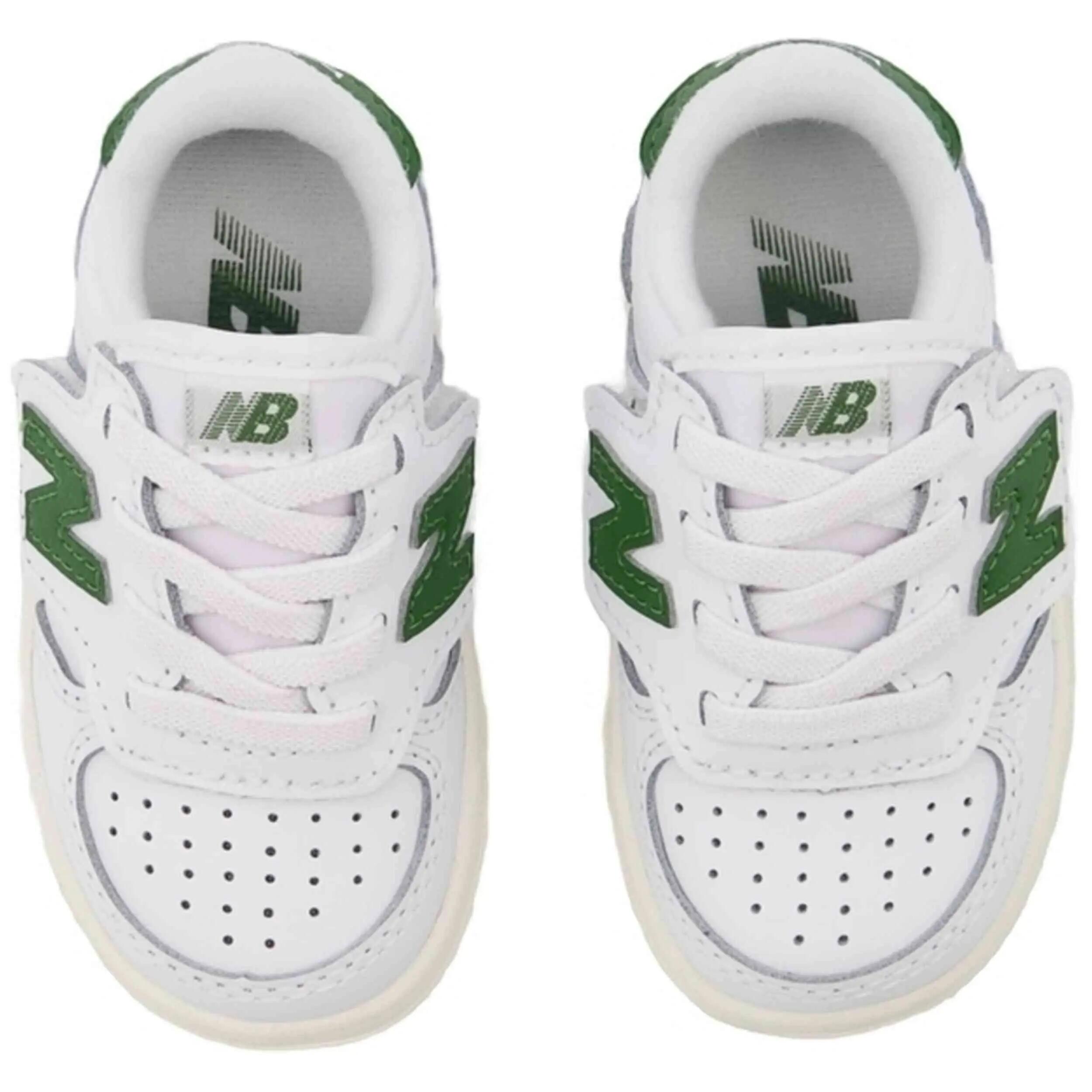 Zapatillas New Balance modelo T500 para niños unisex 3/4