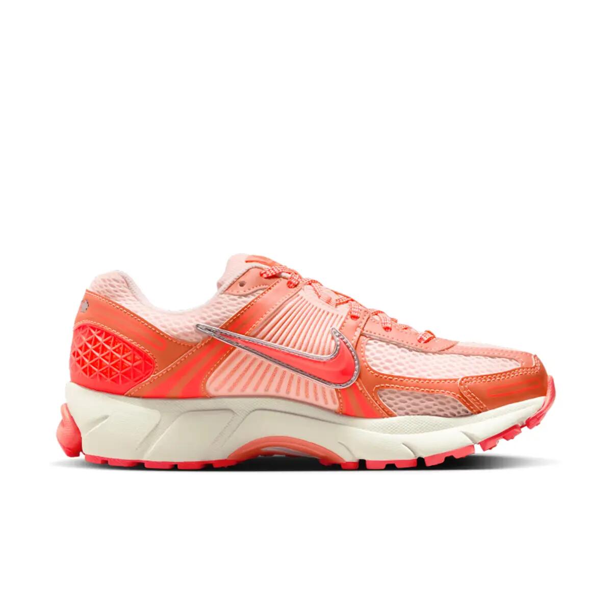 Nike Zoom Vomero 5 Crimson Tint Hot Lava (Women's) 3/6