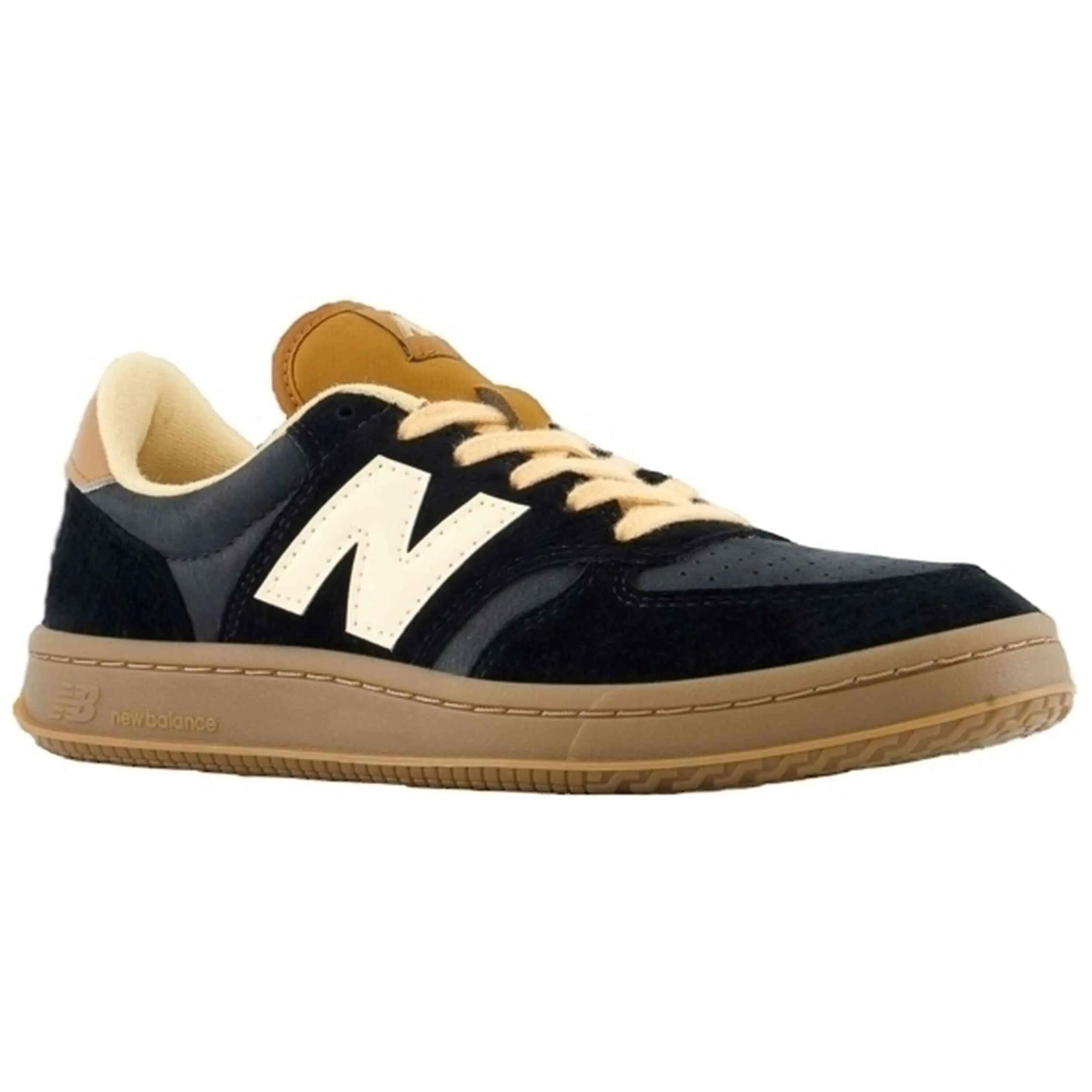 NEW BALANCE picture