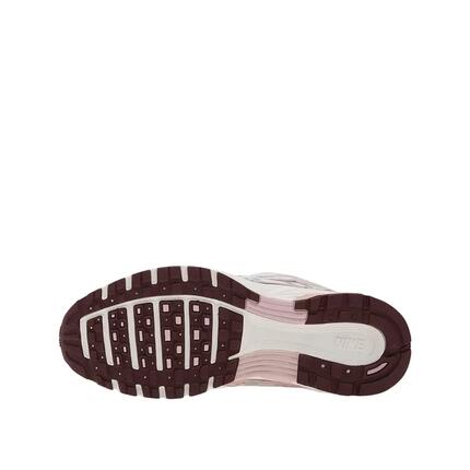 Nike P-6000 Schuhe Silber/Burgunder/Chalk Prune