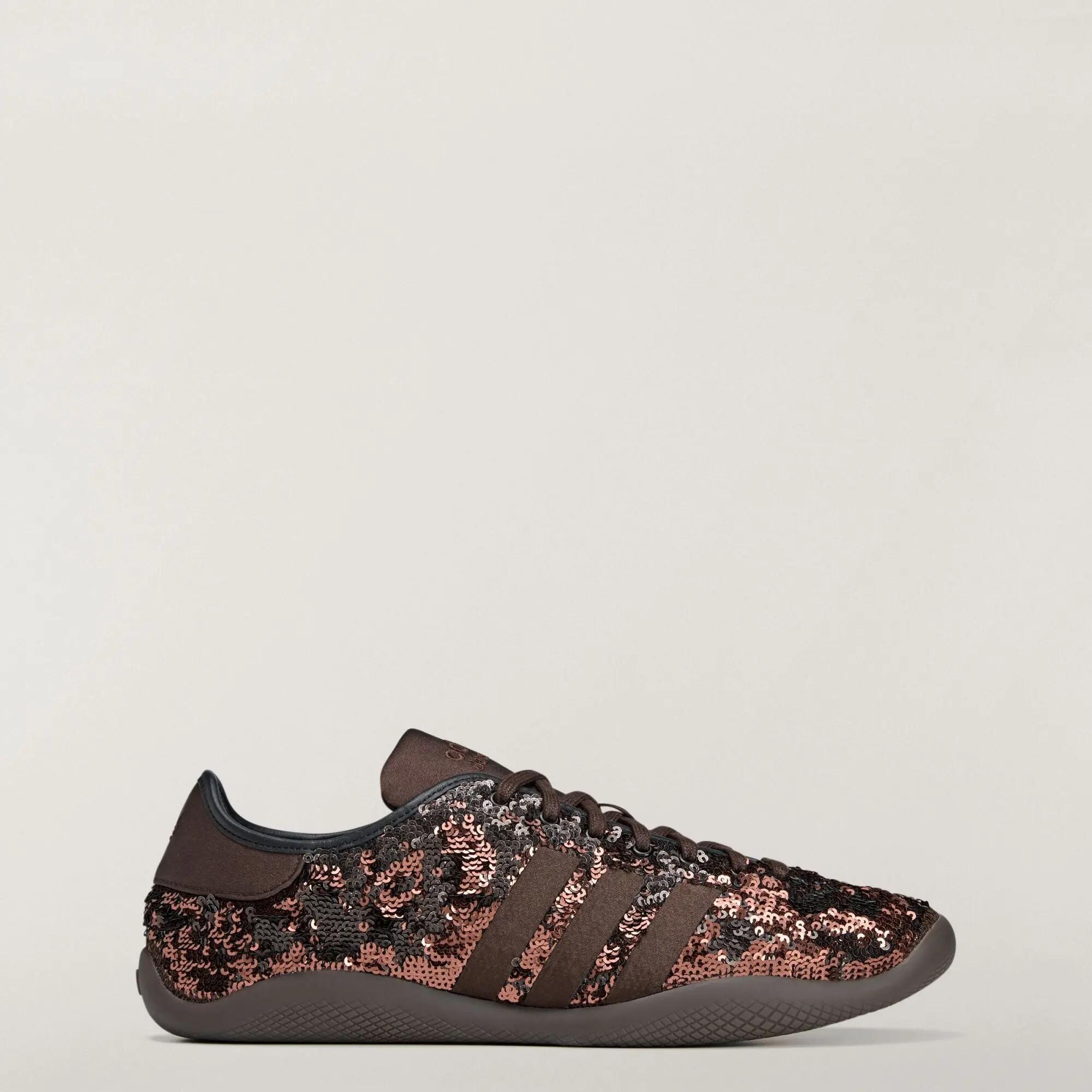 Baskets Adidas modèle KH8798 pour homme 2/5