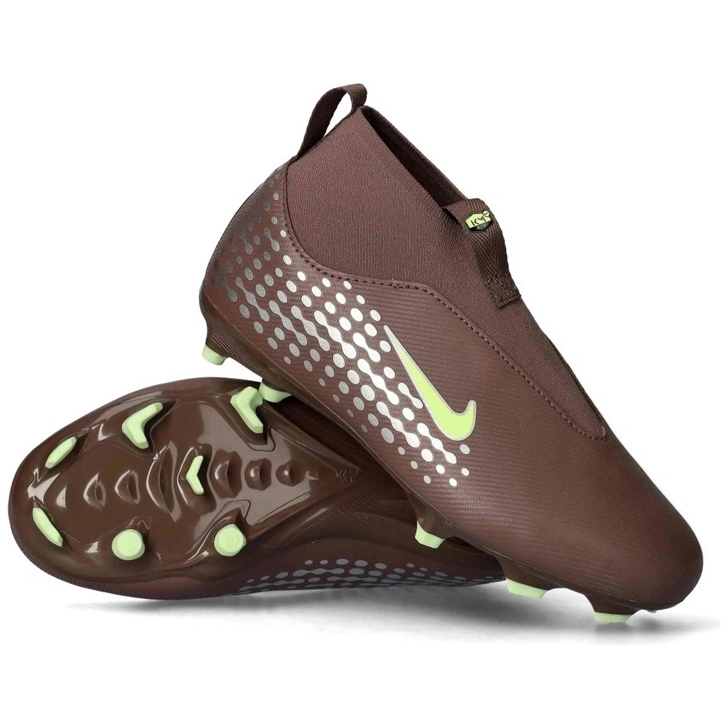 NIKE picture