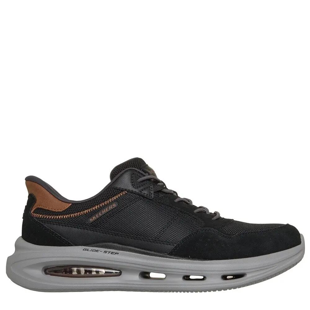 SKECHERS picture