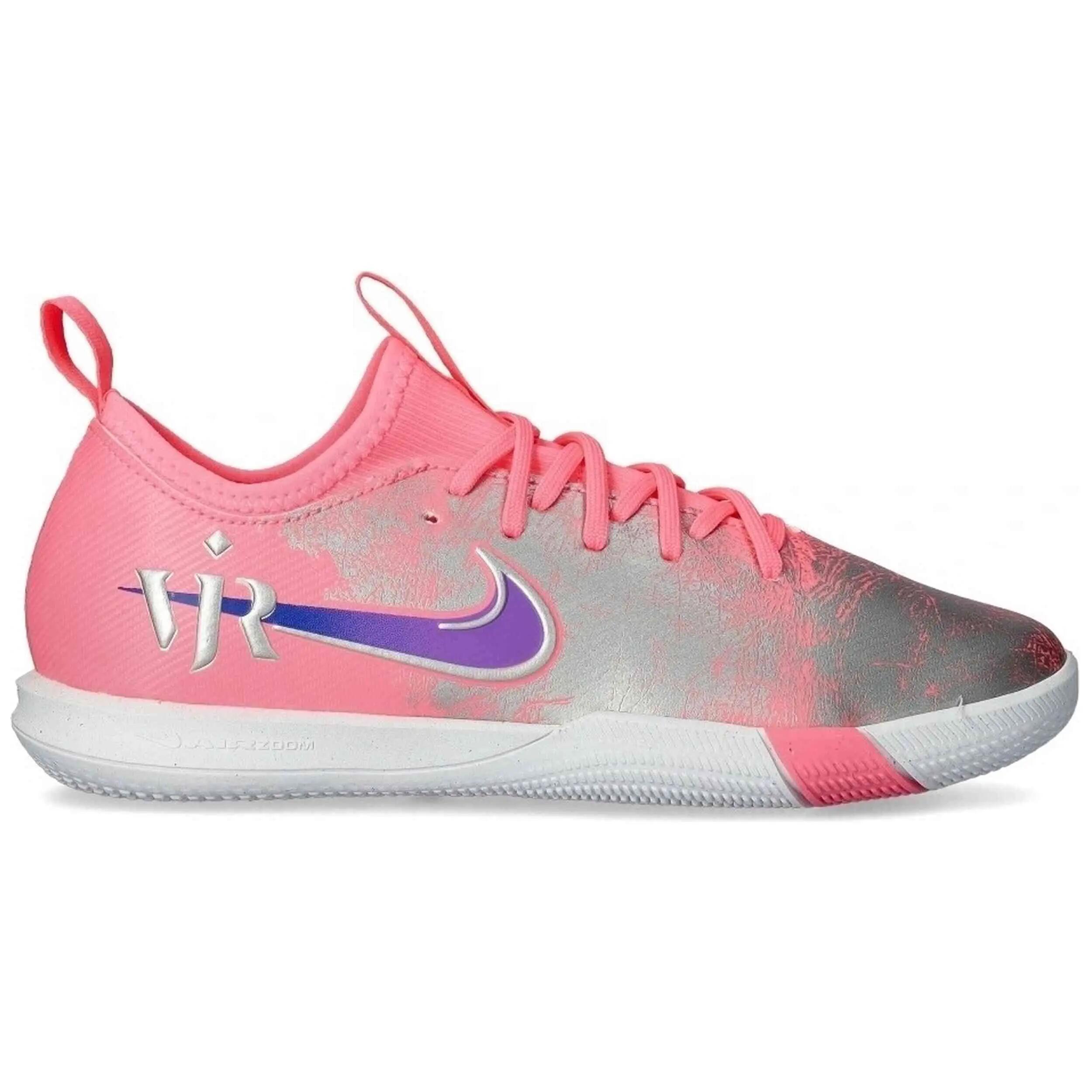 NIKE picture