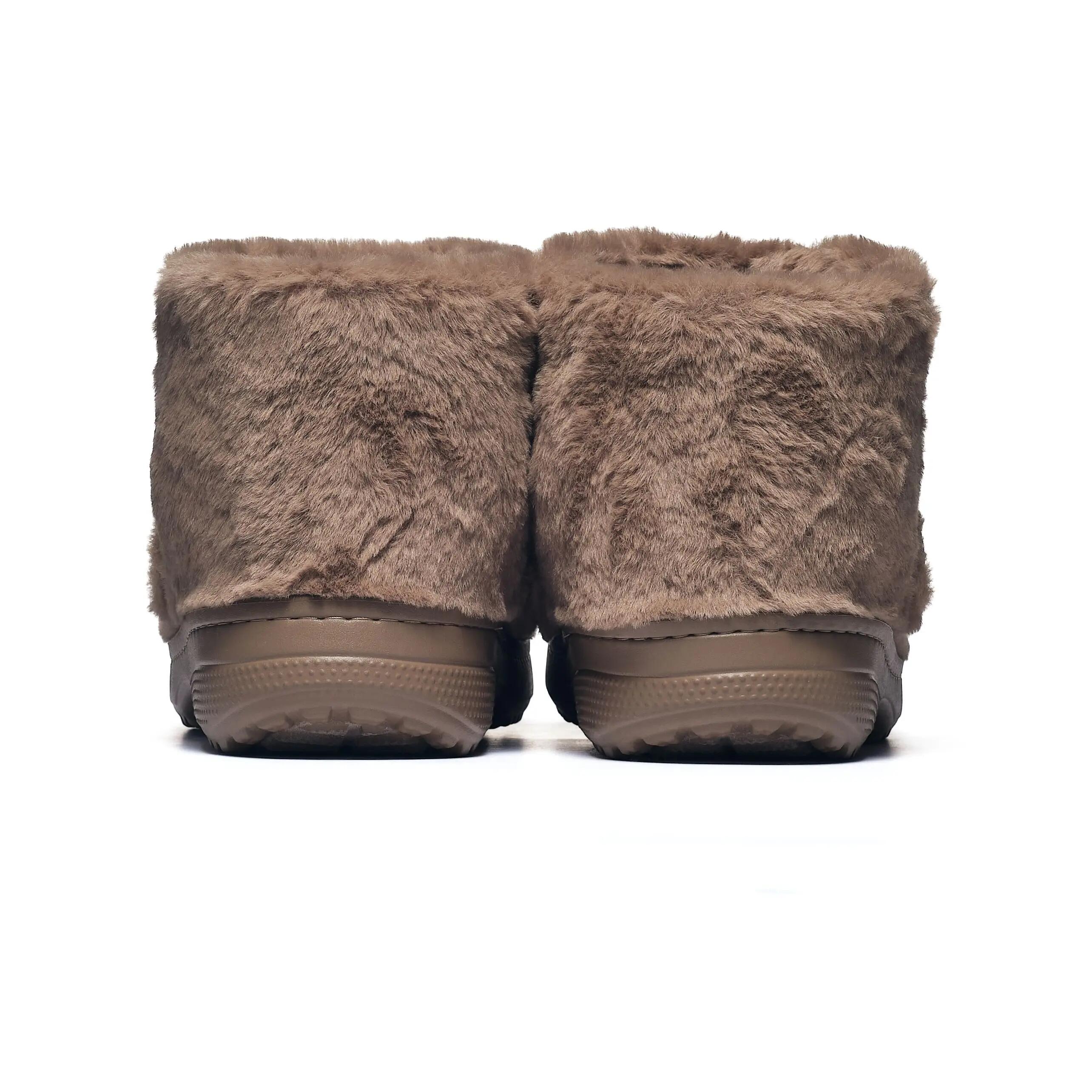 Kapcie Crocs CLASSIC UNFURGETTABLE BOOT 211743-2EY 6/6