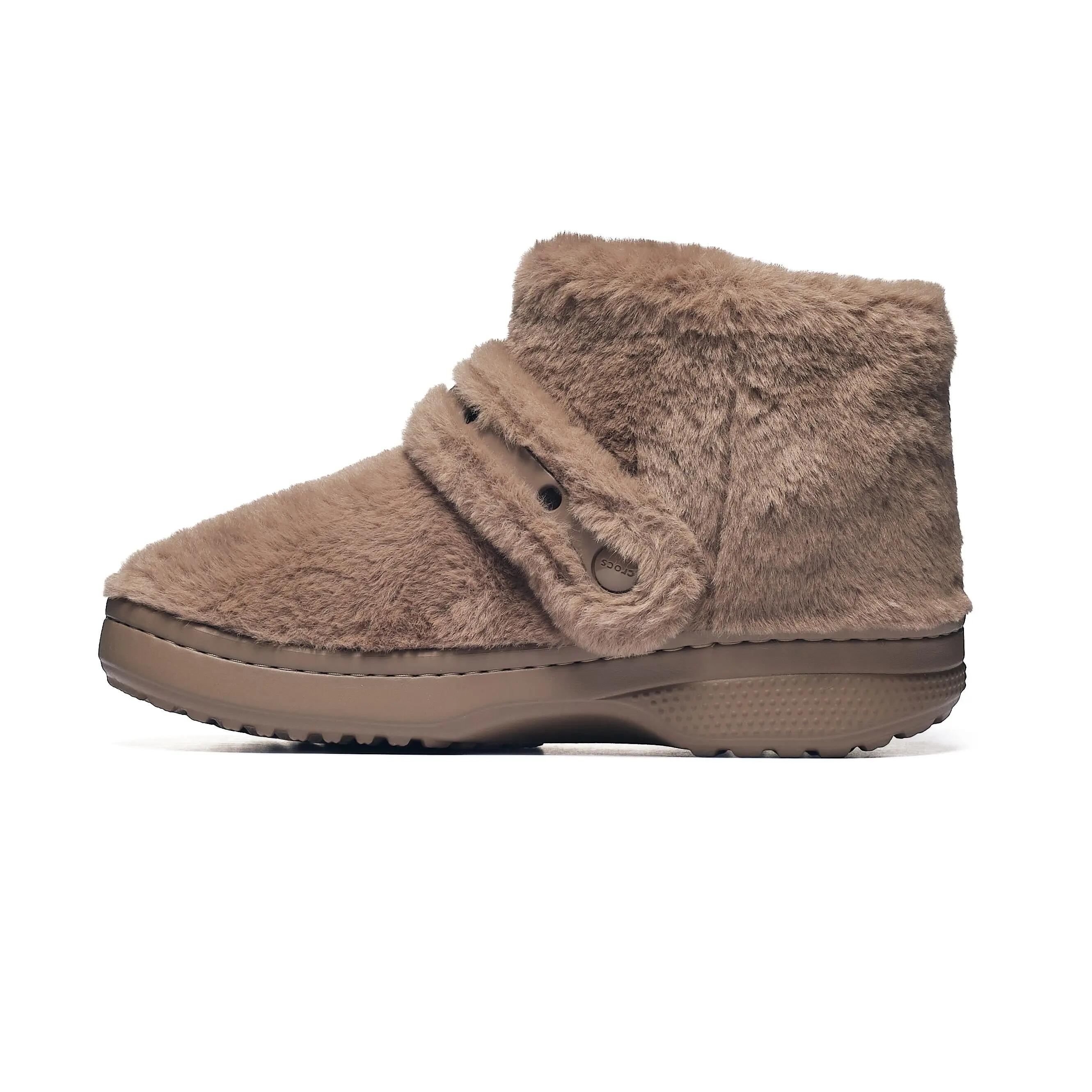 Kapcie Crocs CLASSIC UNFURGETTABLE BOOT 211743-2EY 3/6