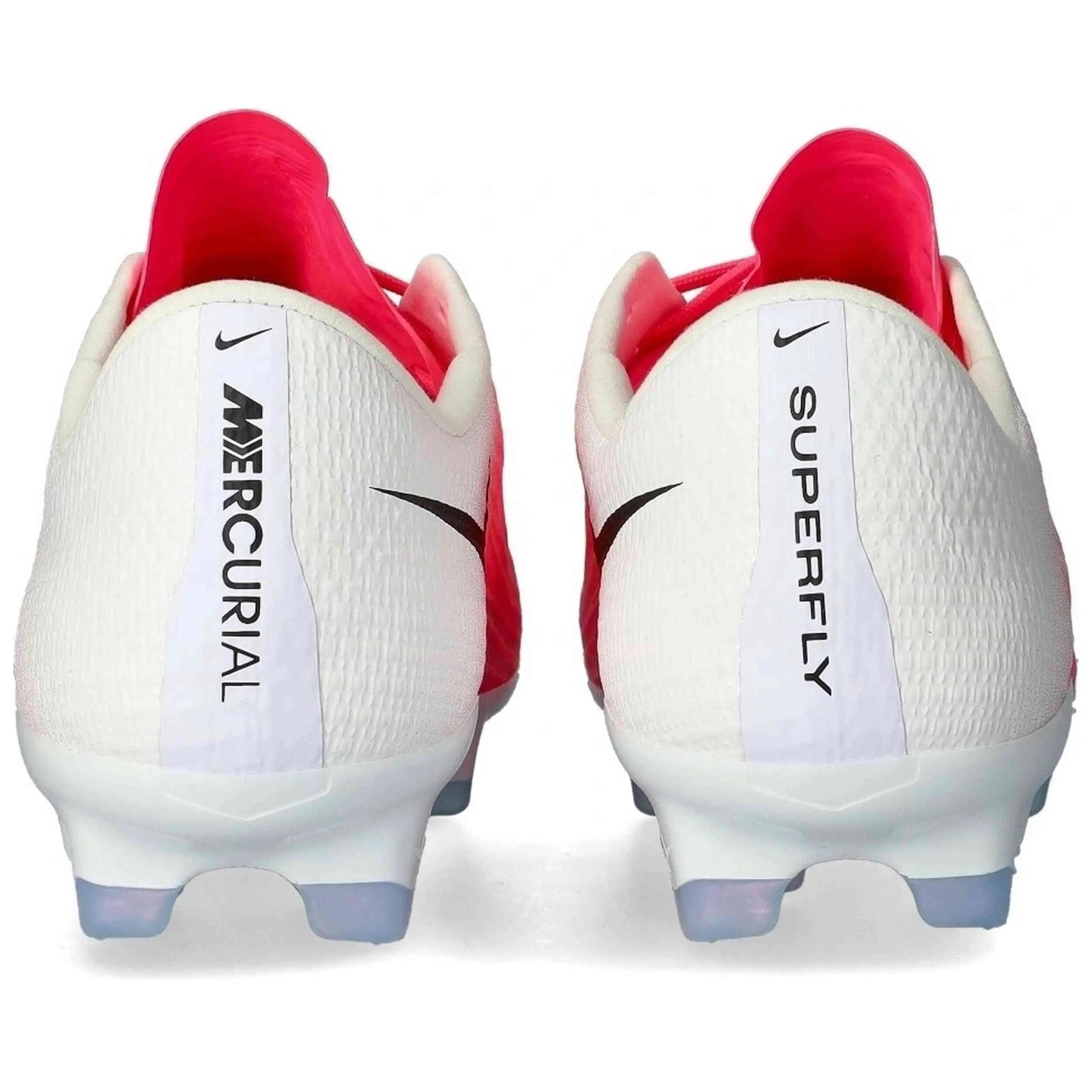 Zapatillas Nike modelo Mercurial Superfly 11 Pro FG para hombre 5/5